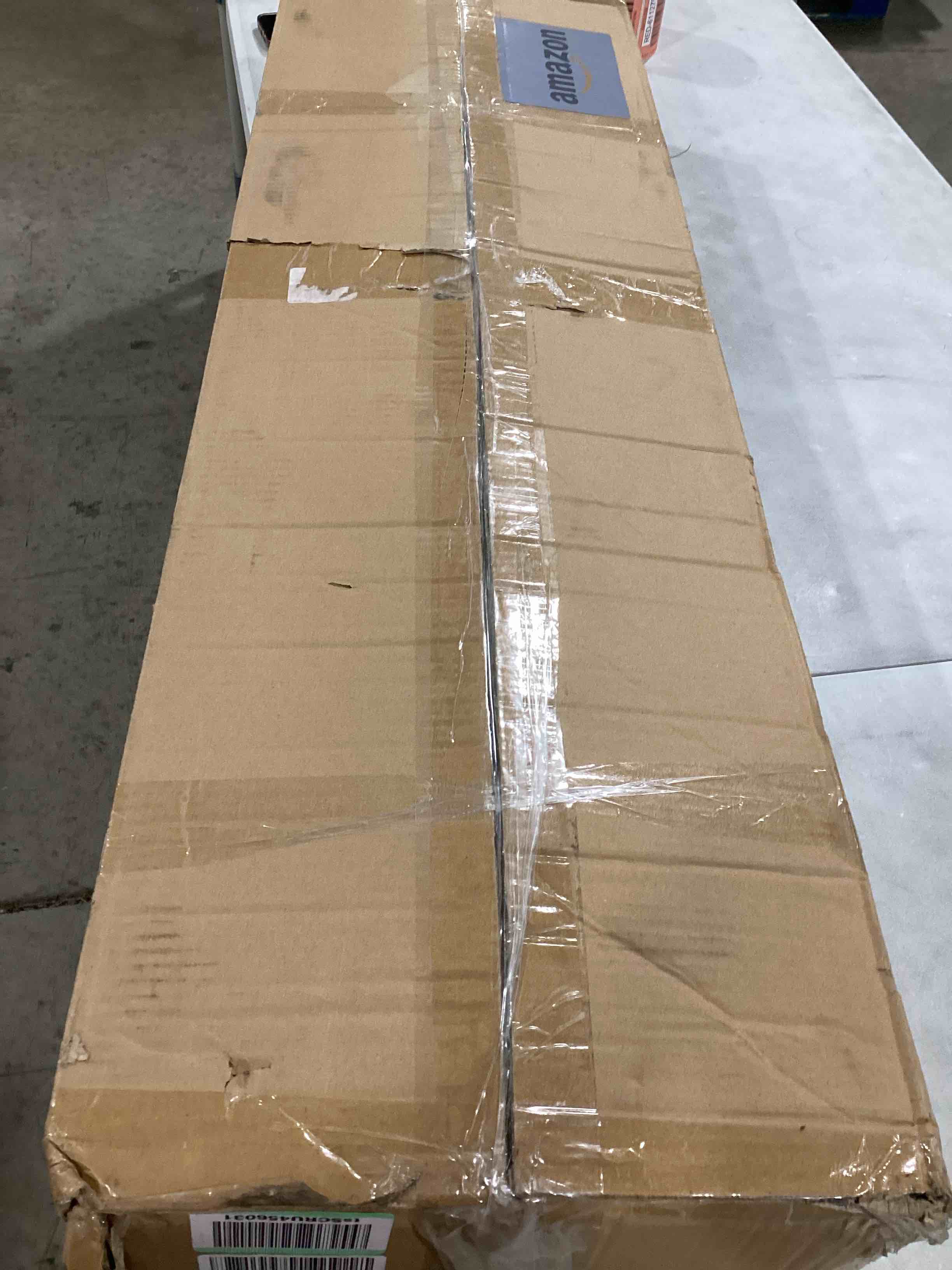 https://s3.amazonaws.com/lotting-images-prod/bidfta/RED6112788_1717434173716.jpeg