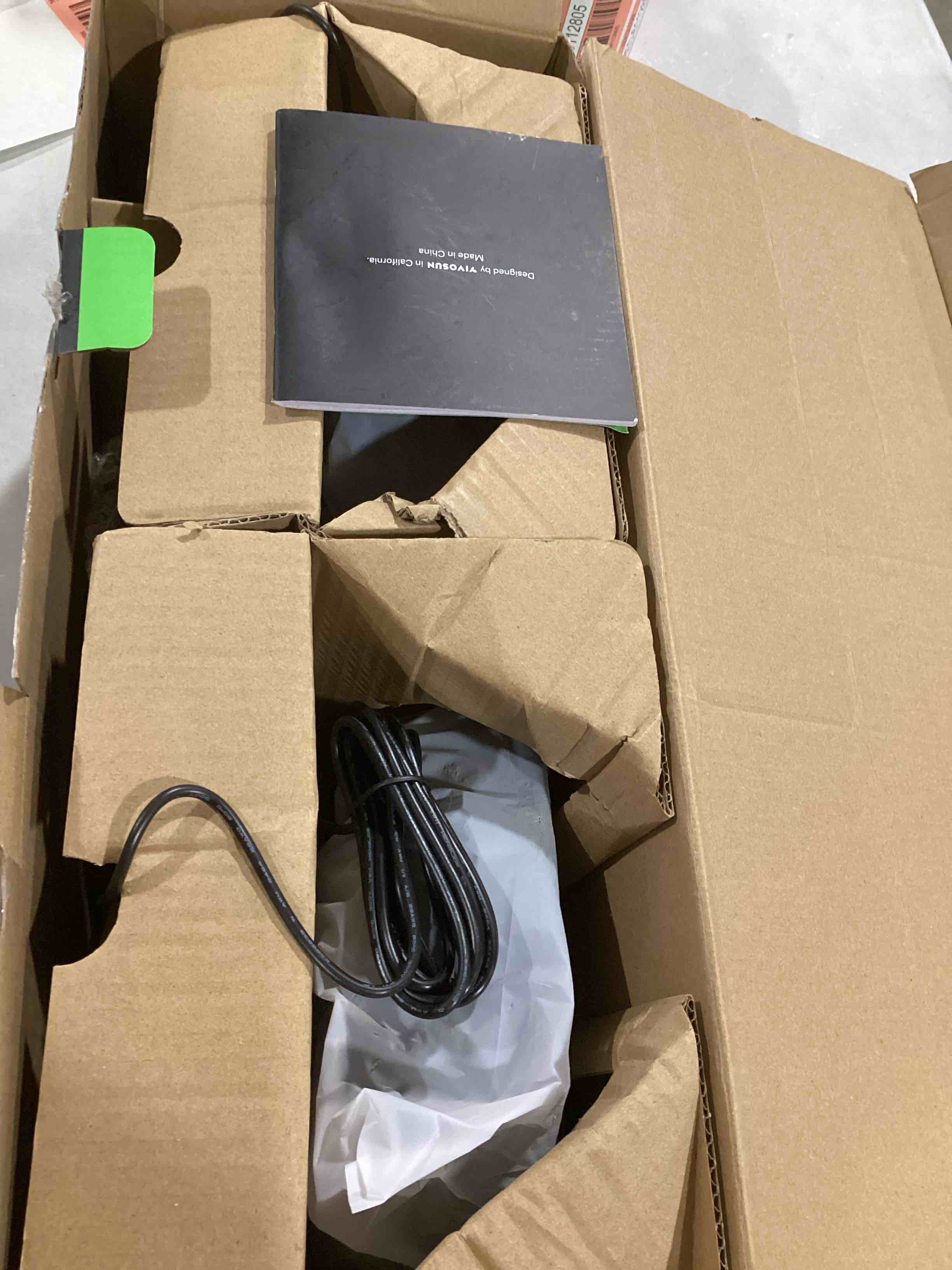 https://s3.amazonaws.com/lotting-images-prod/bidfta/RED6112795_1717434980248.jpeg