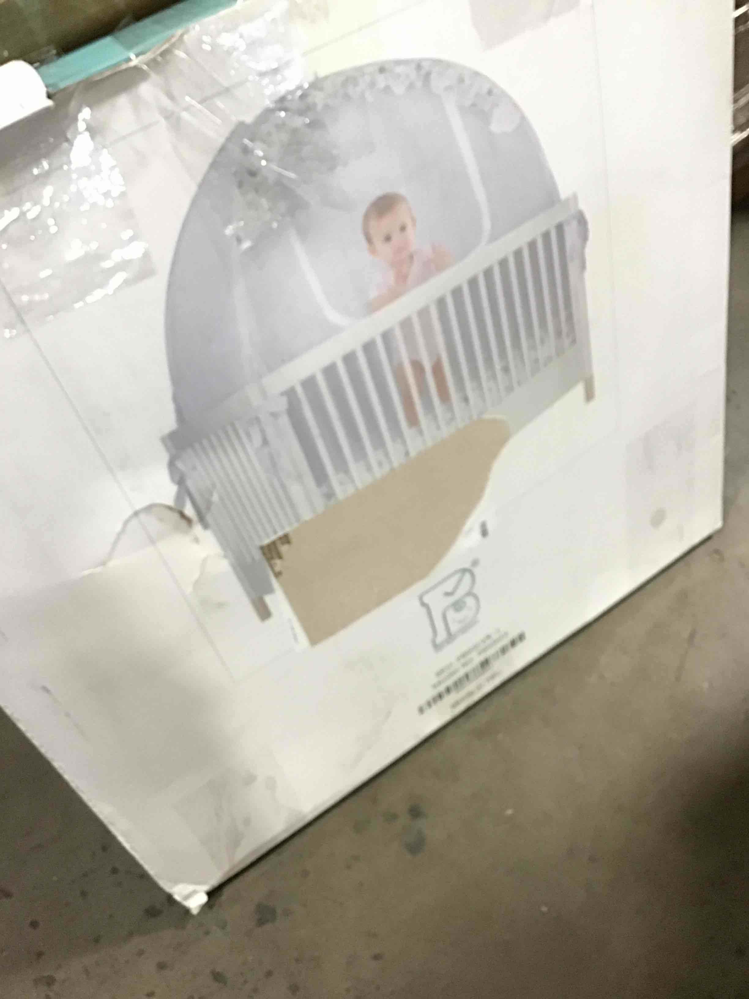 https://s3.amazonaws.com/lotting-images-prod/bidfta/RED6113207_1716292602542.jpeg