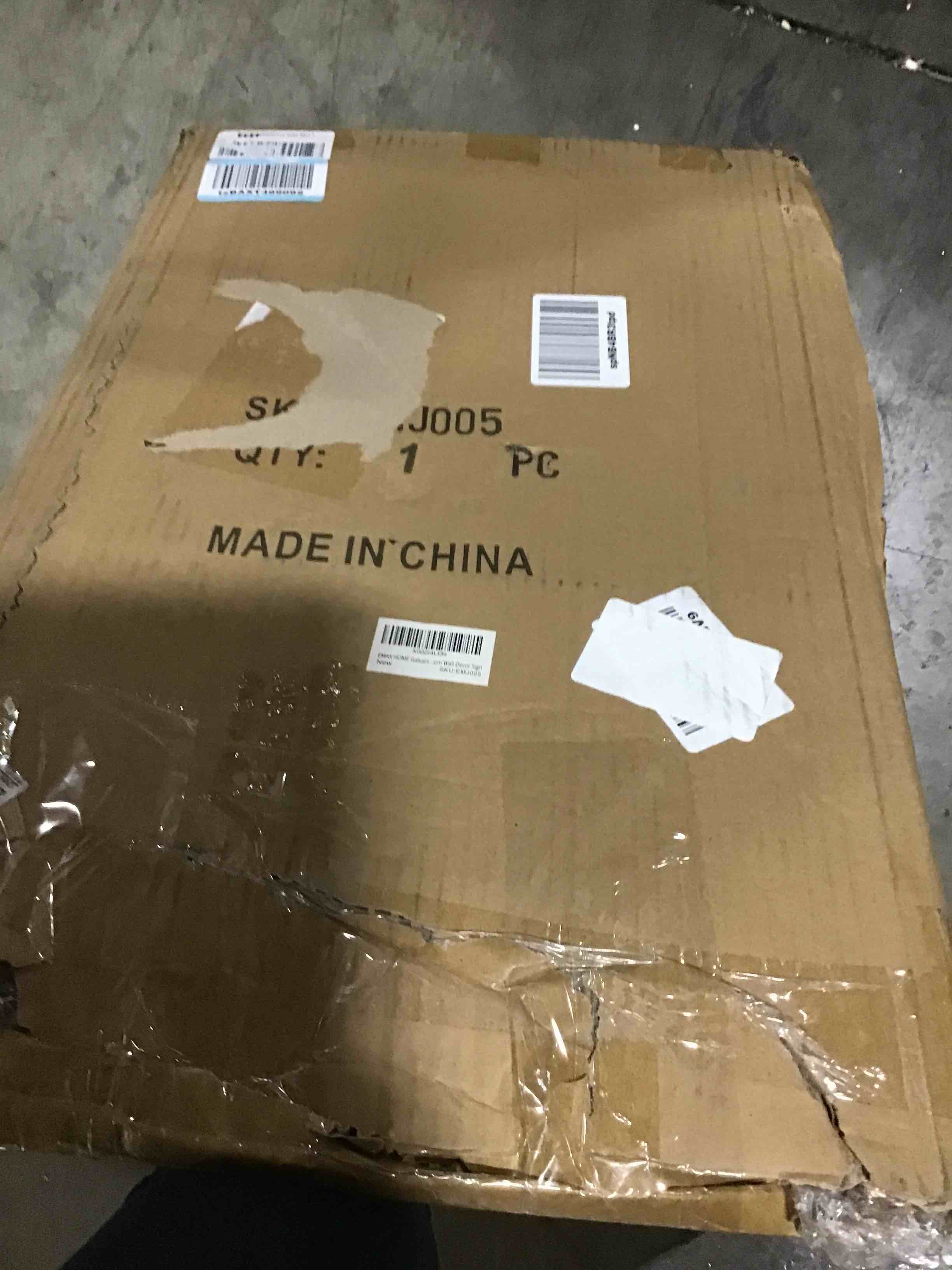 https://s3.amazonaws.com/lotting-images-prod/bidfta/RED6113989_1716491840807.jpeg