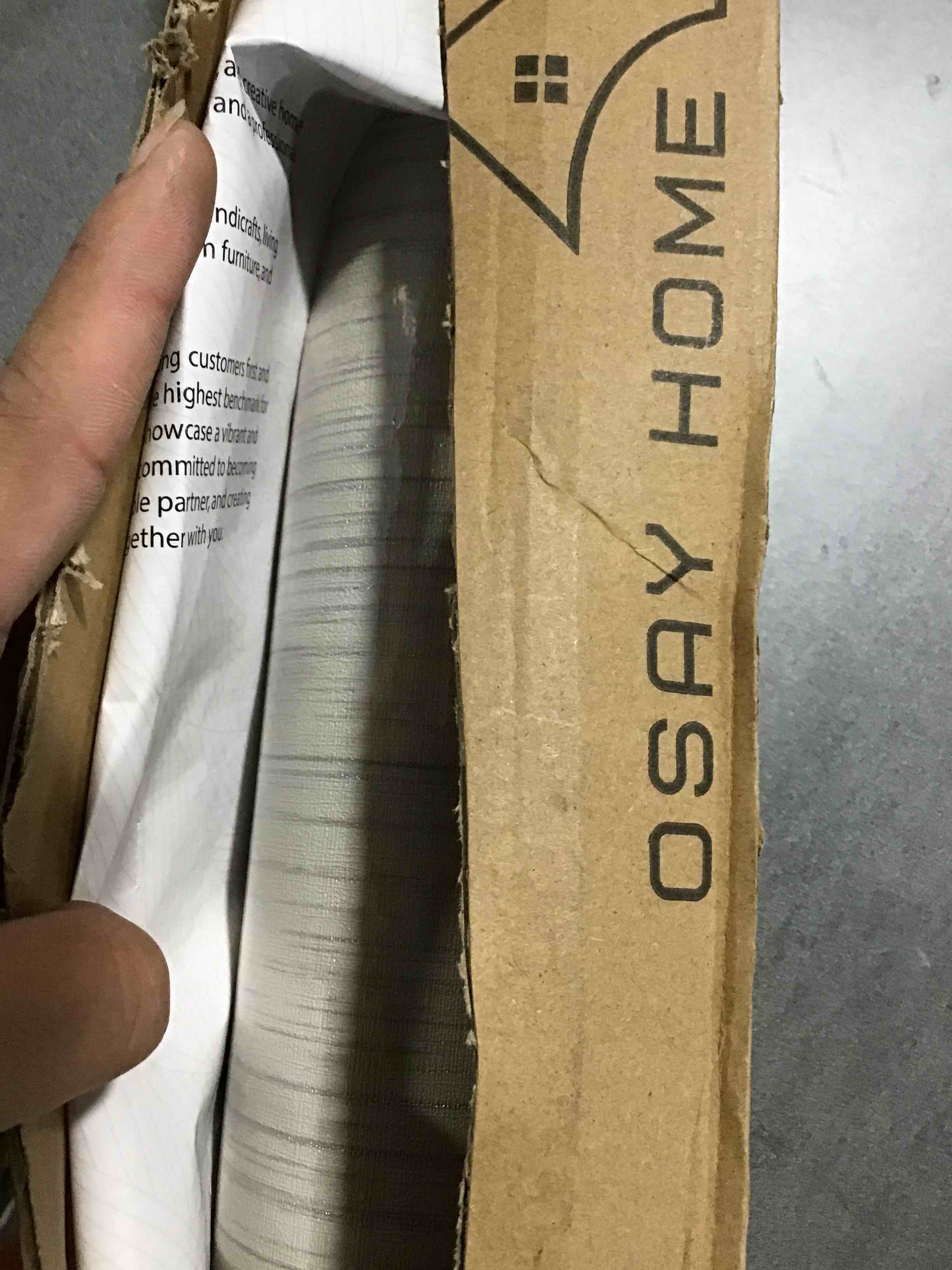 https://s3.amazonaws.com/lotting-images-prod/bidfta/RED6114227_1716580295280.jpeg