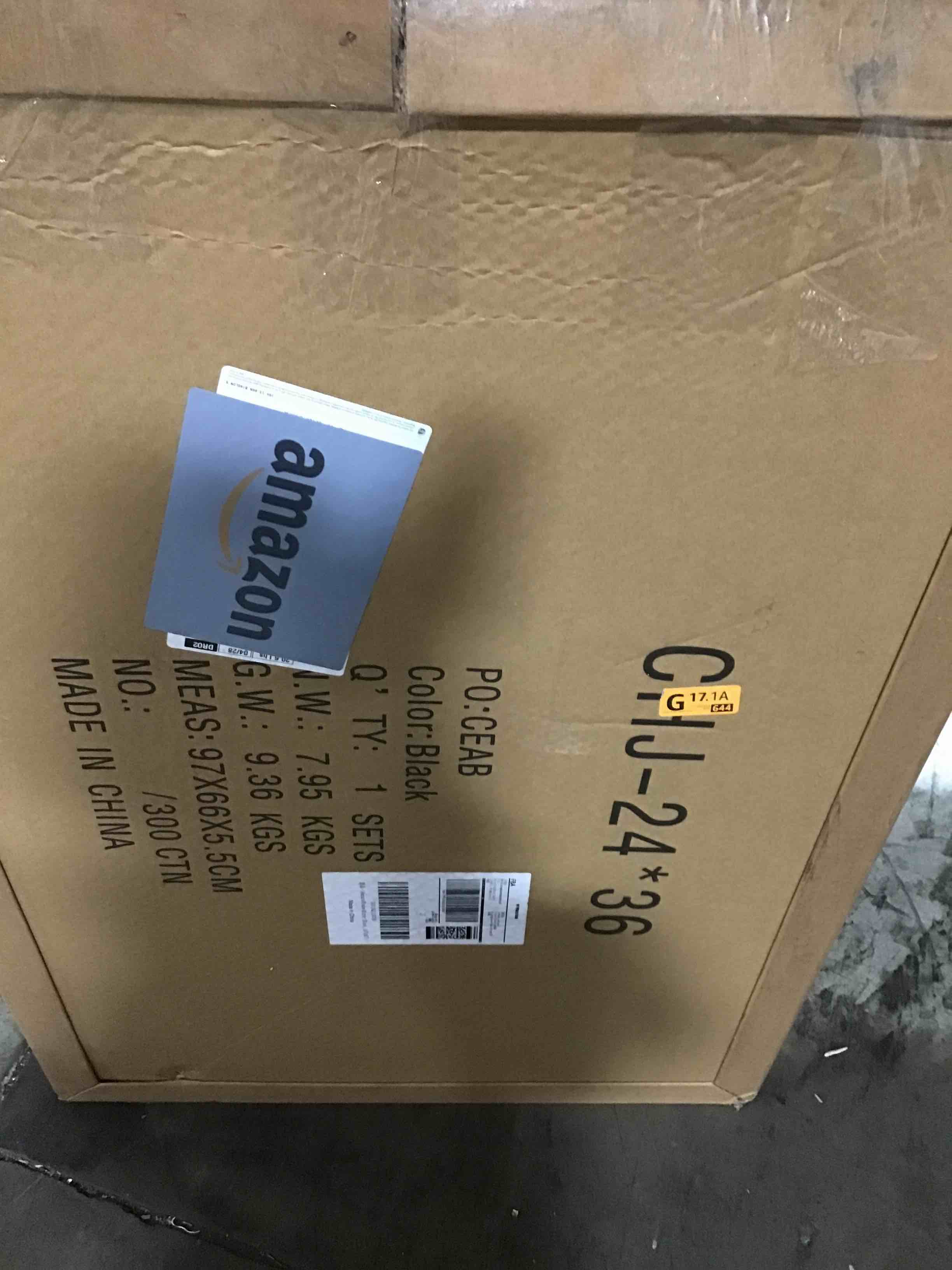 https://s3.amazonaws.com/lotting-images-prod/bidfta/RED6114365_1716897249749.jpeg