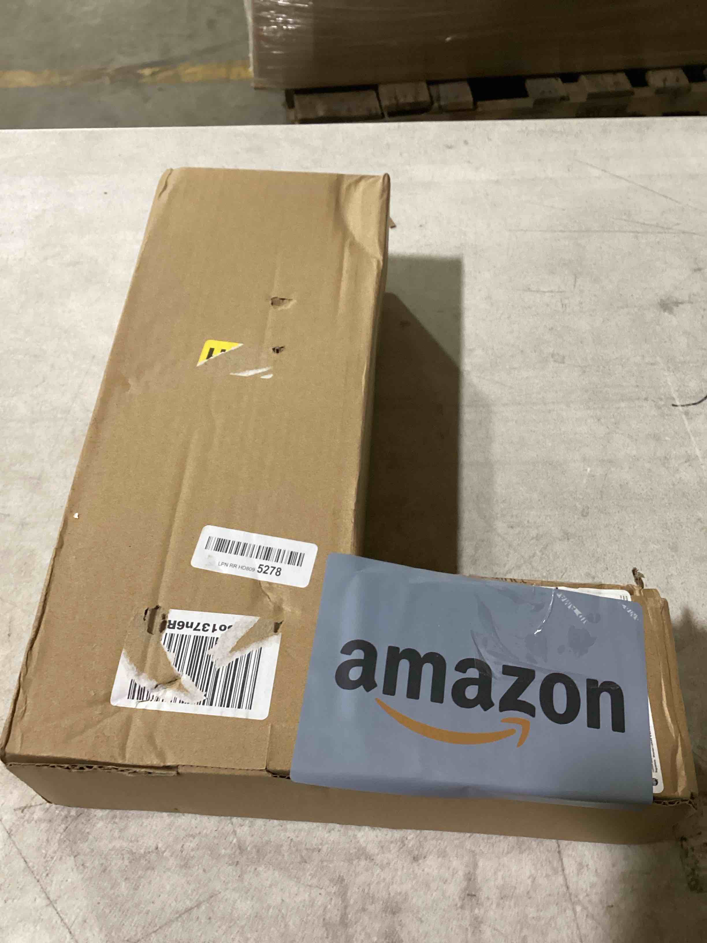 https://s3.amazonaws.com/lotting-images-prod/bidfta/RED6115604_1716479000386.jpeg