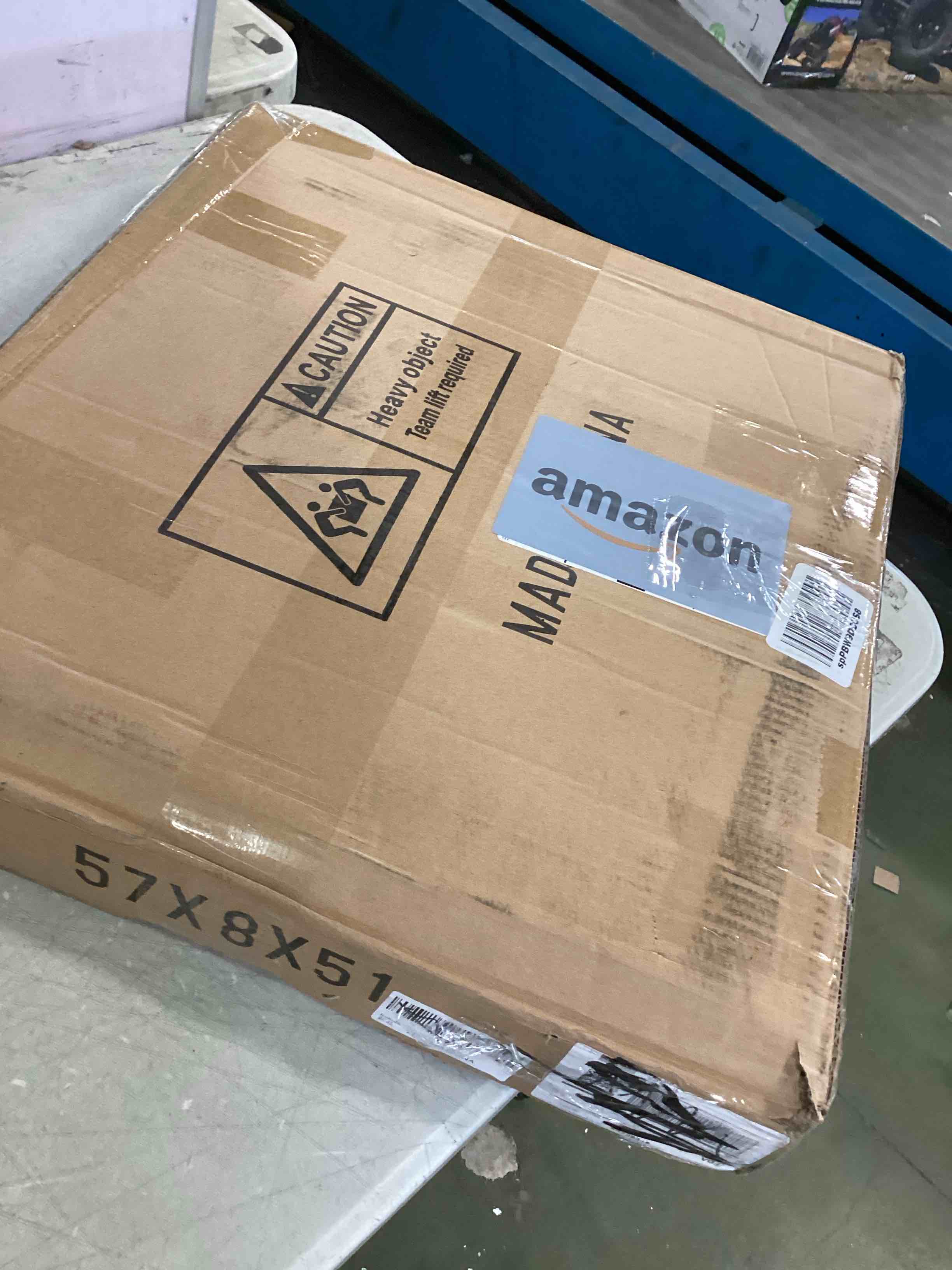 https://s3.amazonaws.com/lotting-images-prod/bidfta/RED6117923_1710255505964.jpeg
