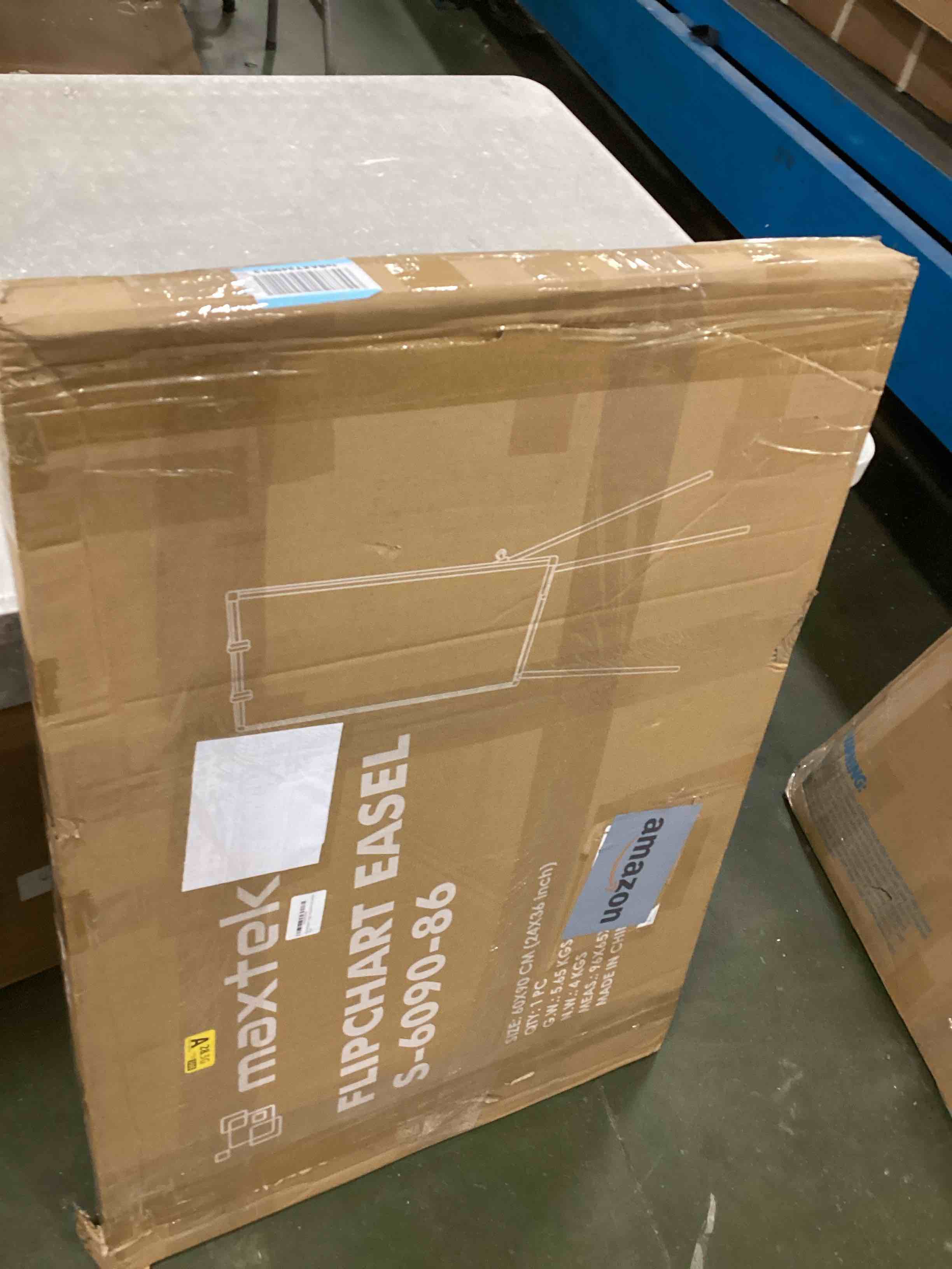 https://s3.amazonaws.com/lotting-images-prod/bidfta/RED6118522_1710505892901.jpeg