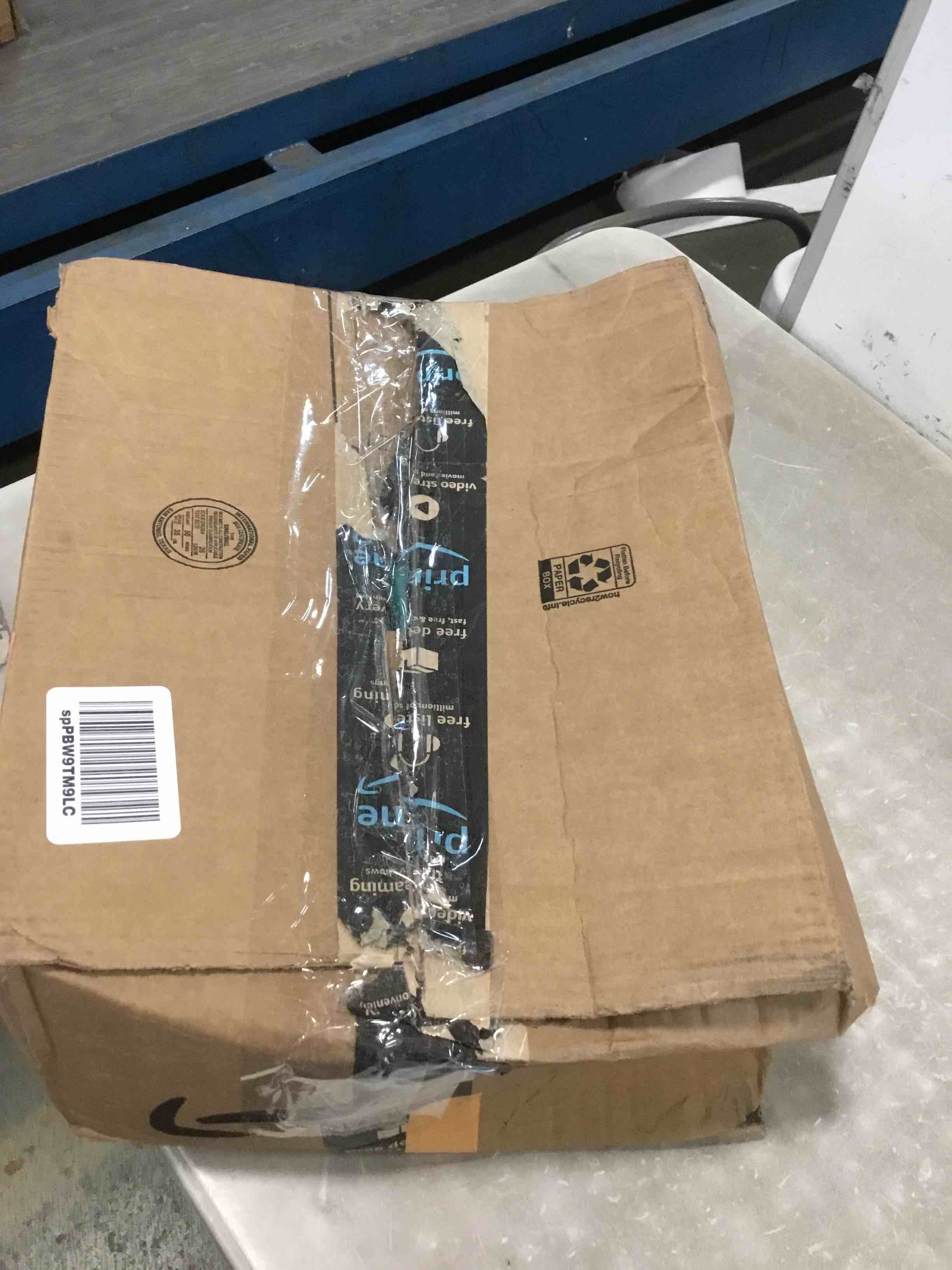 https://s3.amazonaws.com/lotting-images-prod/bidfta/RED6119021_1710248923246.jpeg
