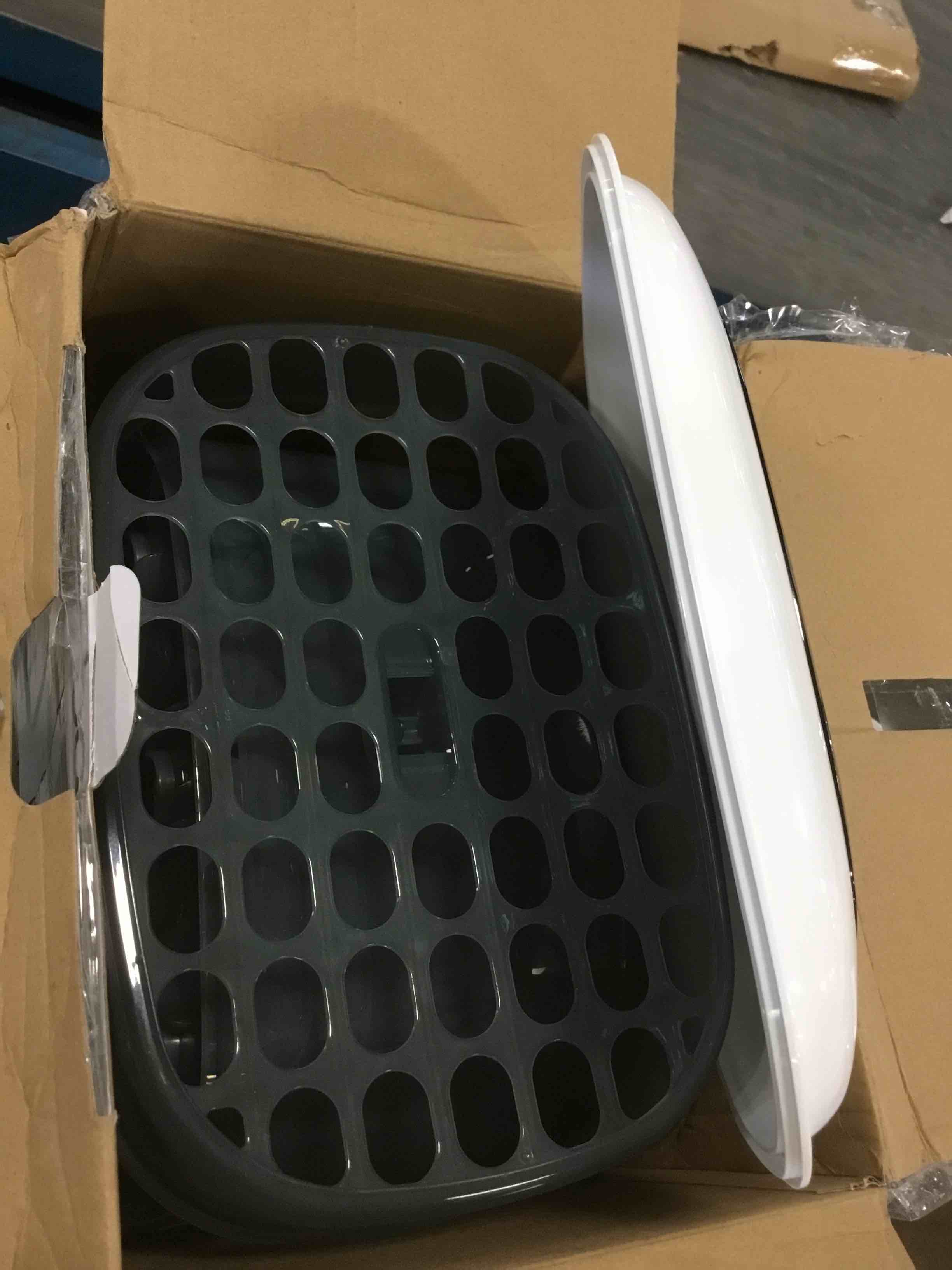 https://s3.amazonaws.com/lotting-images-prod/bidfta/RED6119045_1710251330163.jpeg