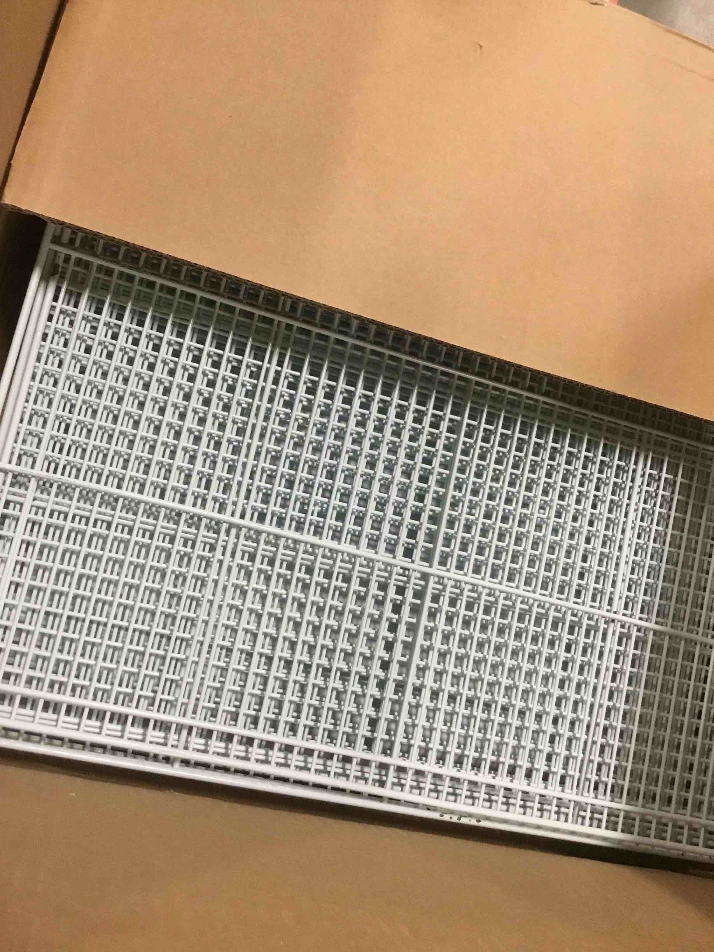 https://s3.amazonaws.com/lotting-images-prod/bidfta/RED6119458_1710419685711.jpeg