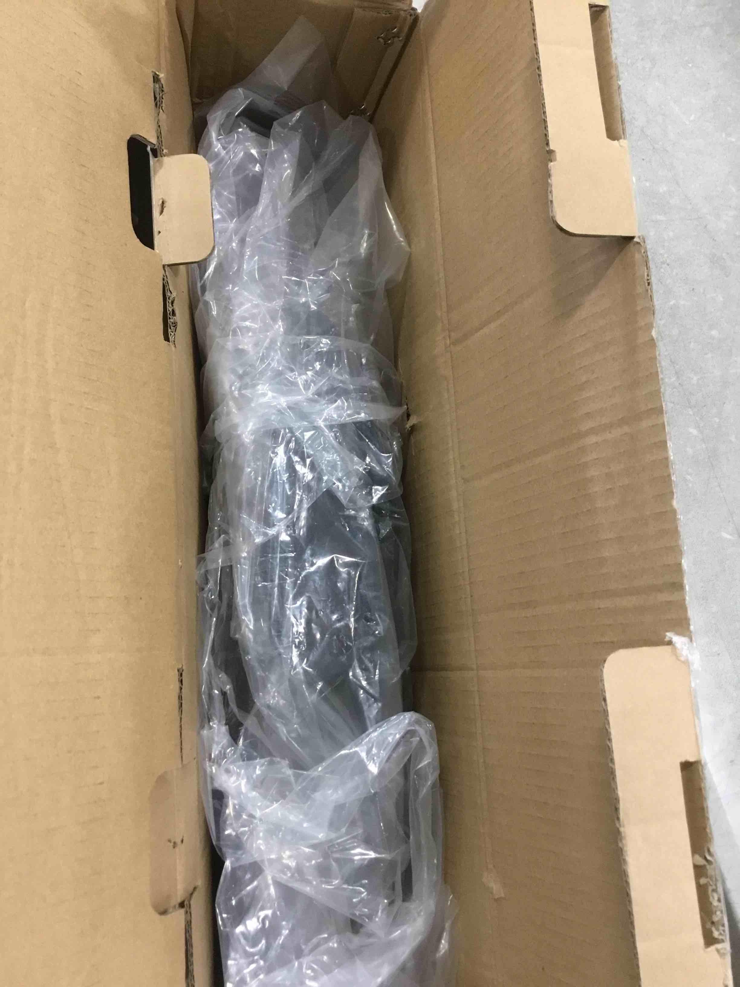 https://s3.amazonaws.com/lotting-images-prod/bidfta/RED6119537_1710431118507.jpeg