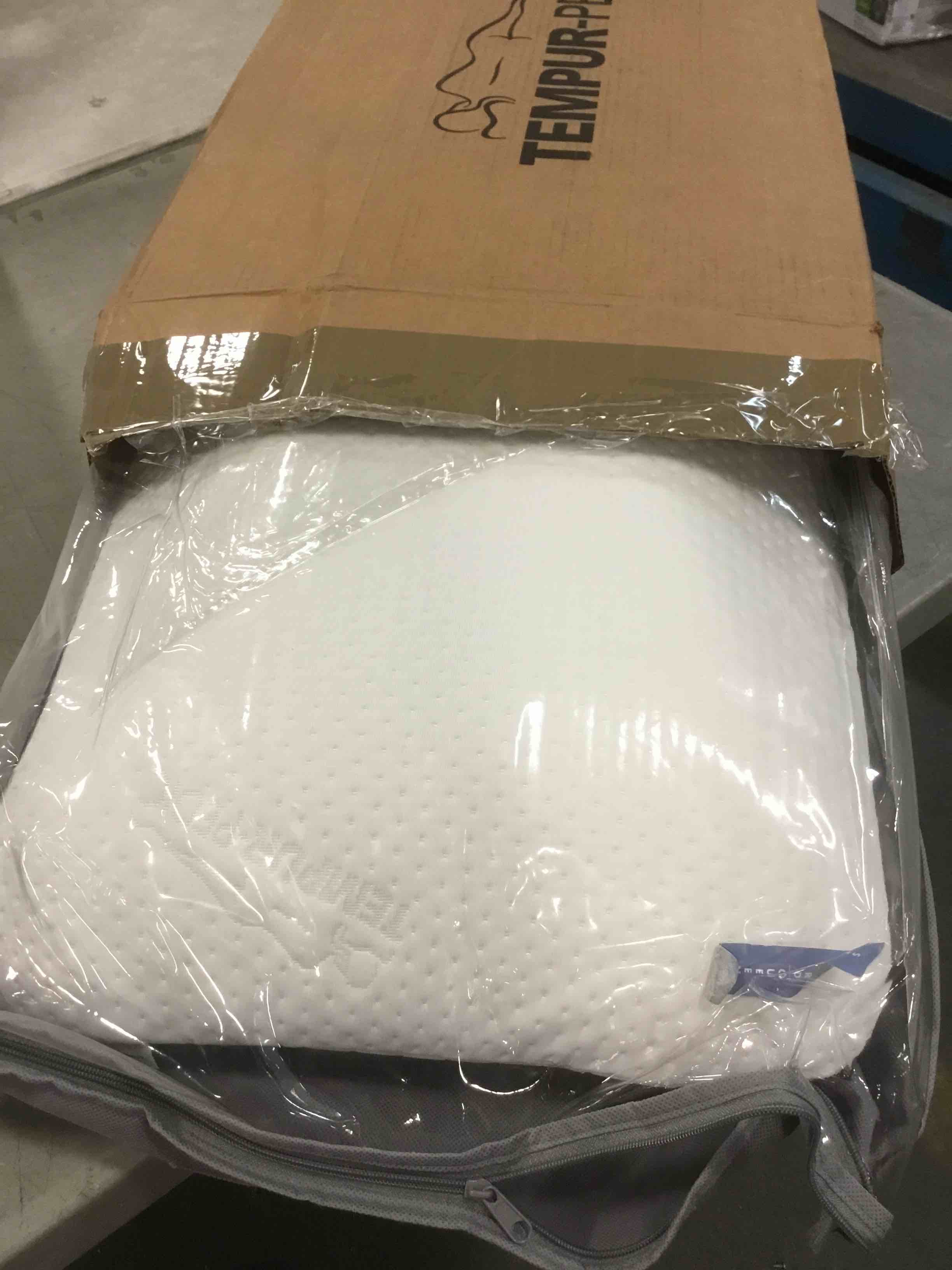 https://s3.amazonaws.com/lotting-images-prod/bidfta/RED6119905_1710764145260.jpeg