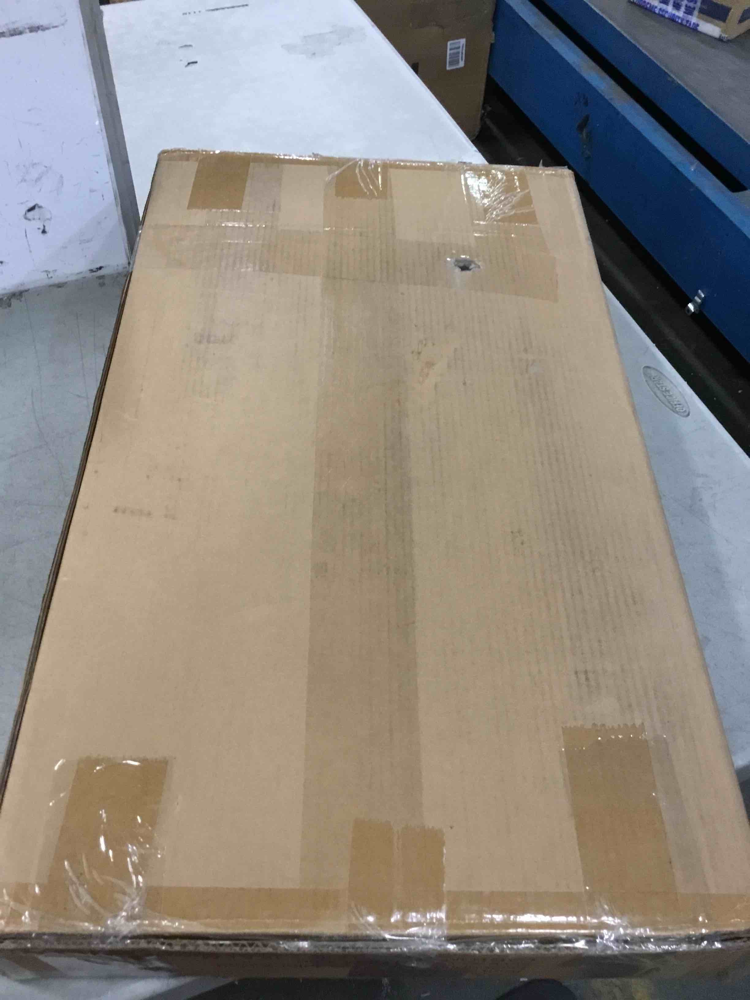 https://s3.amazonaws.com/lotting-images-prod/bidfta/RED6120000_1710775667305.jpeg