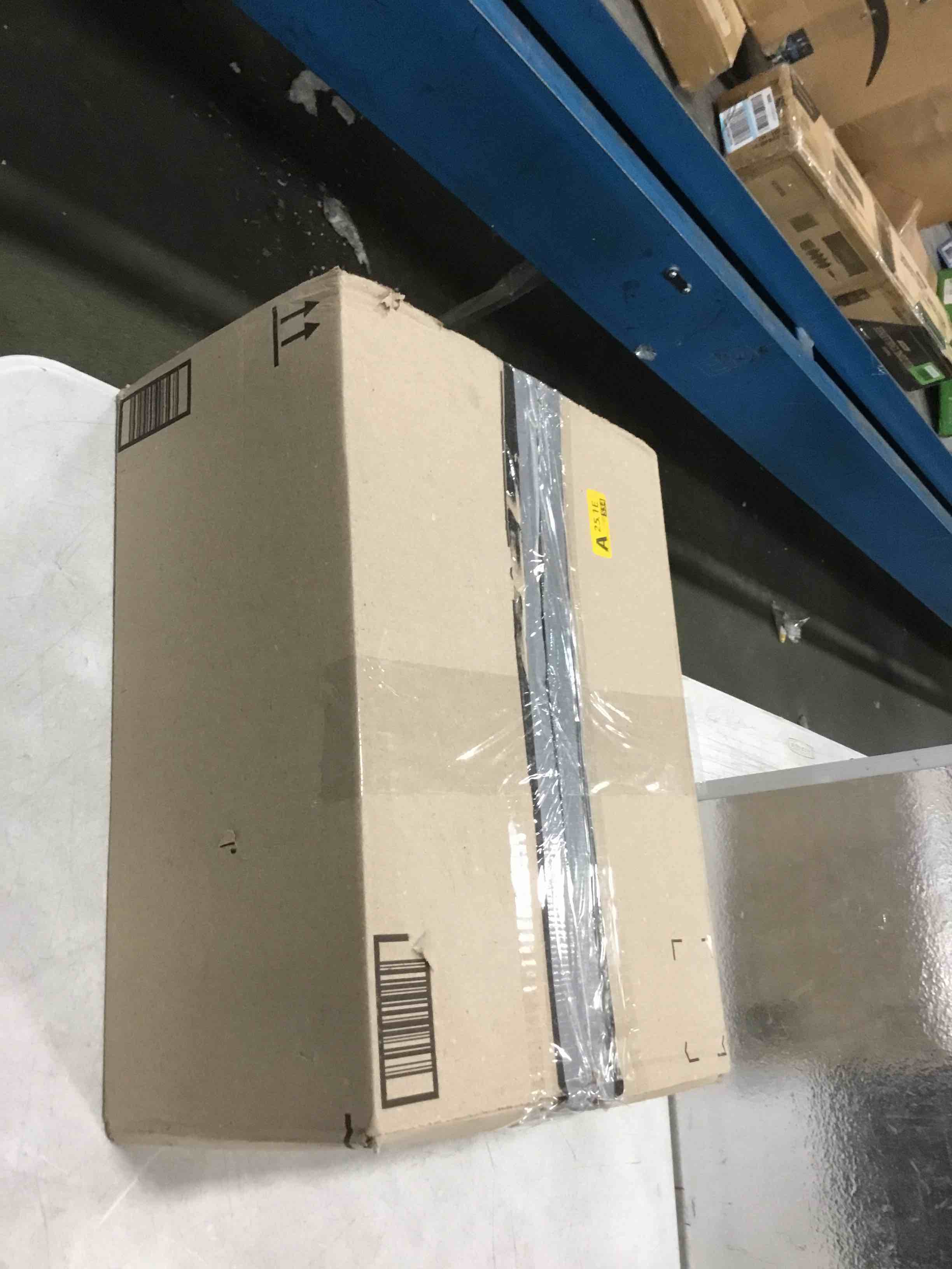 https://s3.amazonaws.com/lotting-images-prod/bidfta/RED6120142_1710938694325.jpeg