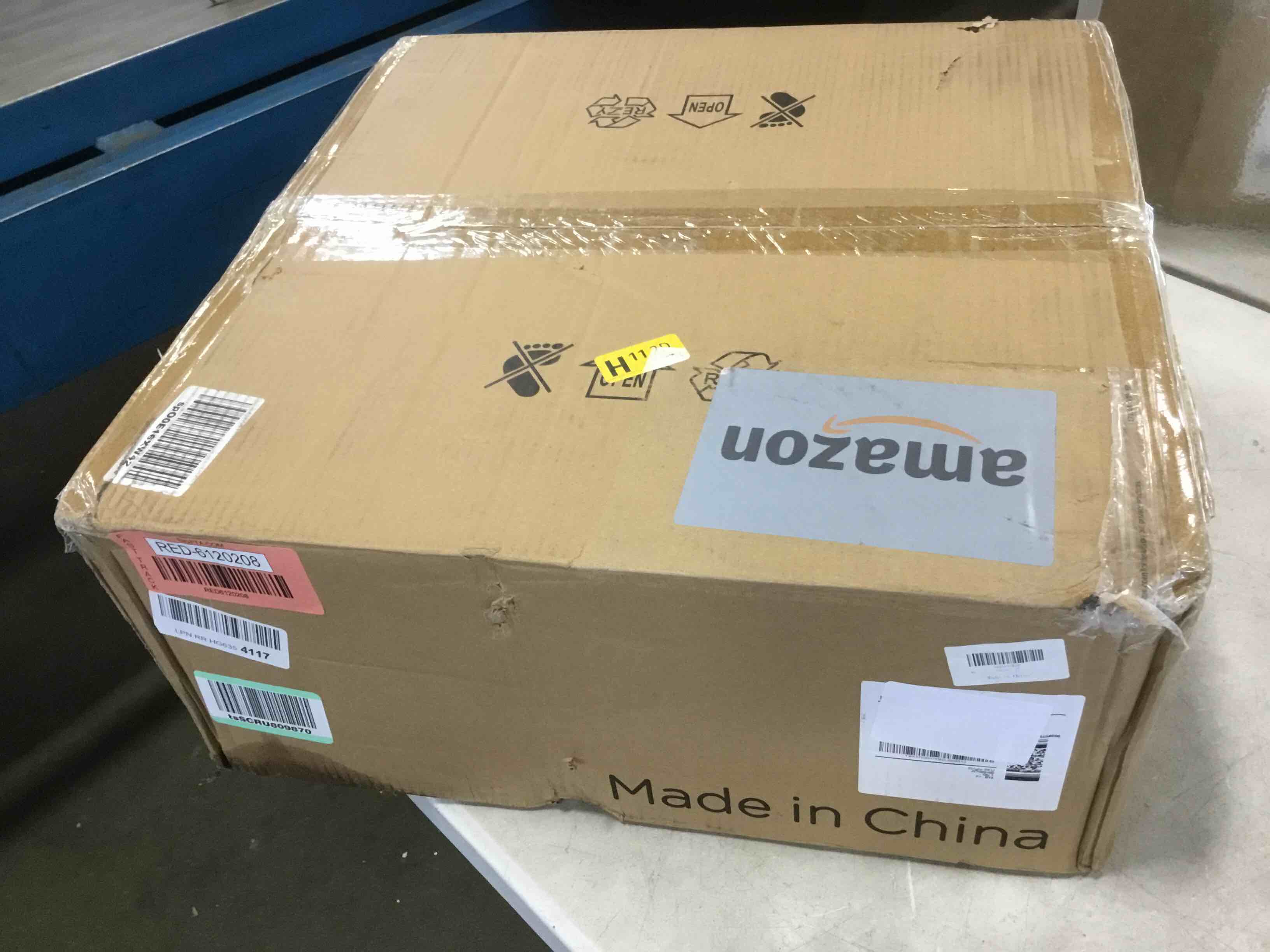 https://s3.amazonaws.com/lotting-images-prod/bidfta/RED6120208_1710947083308.jpeg
