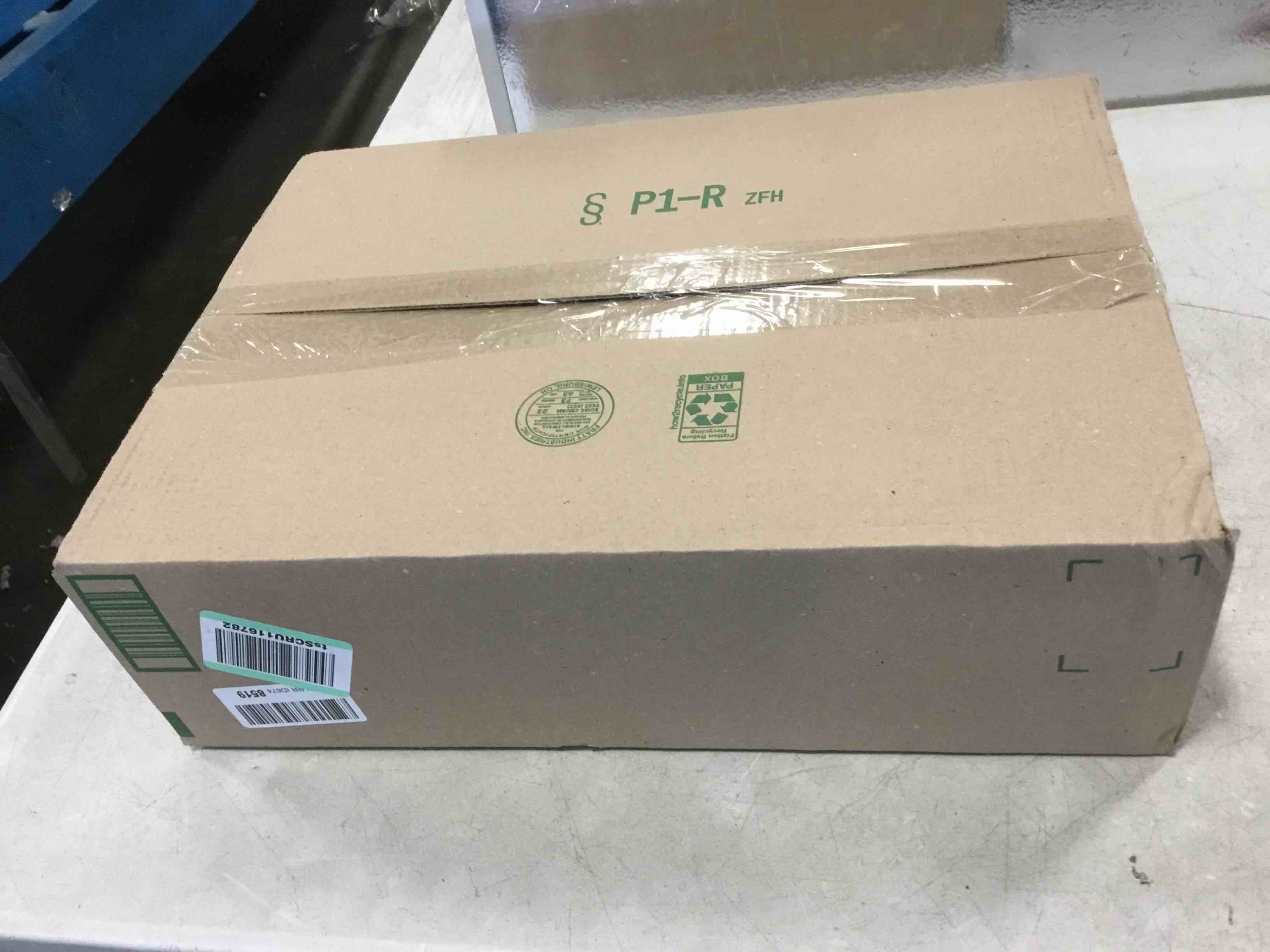 https://s3.amazonaws.com/lotting-images-prod/bidfta/RED6120248_1710954943330.jpeg