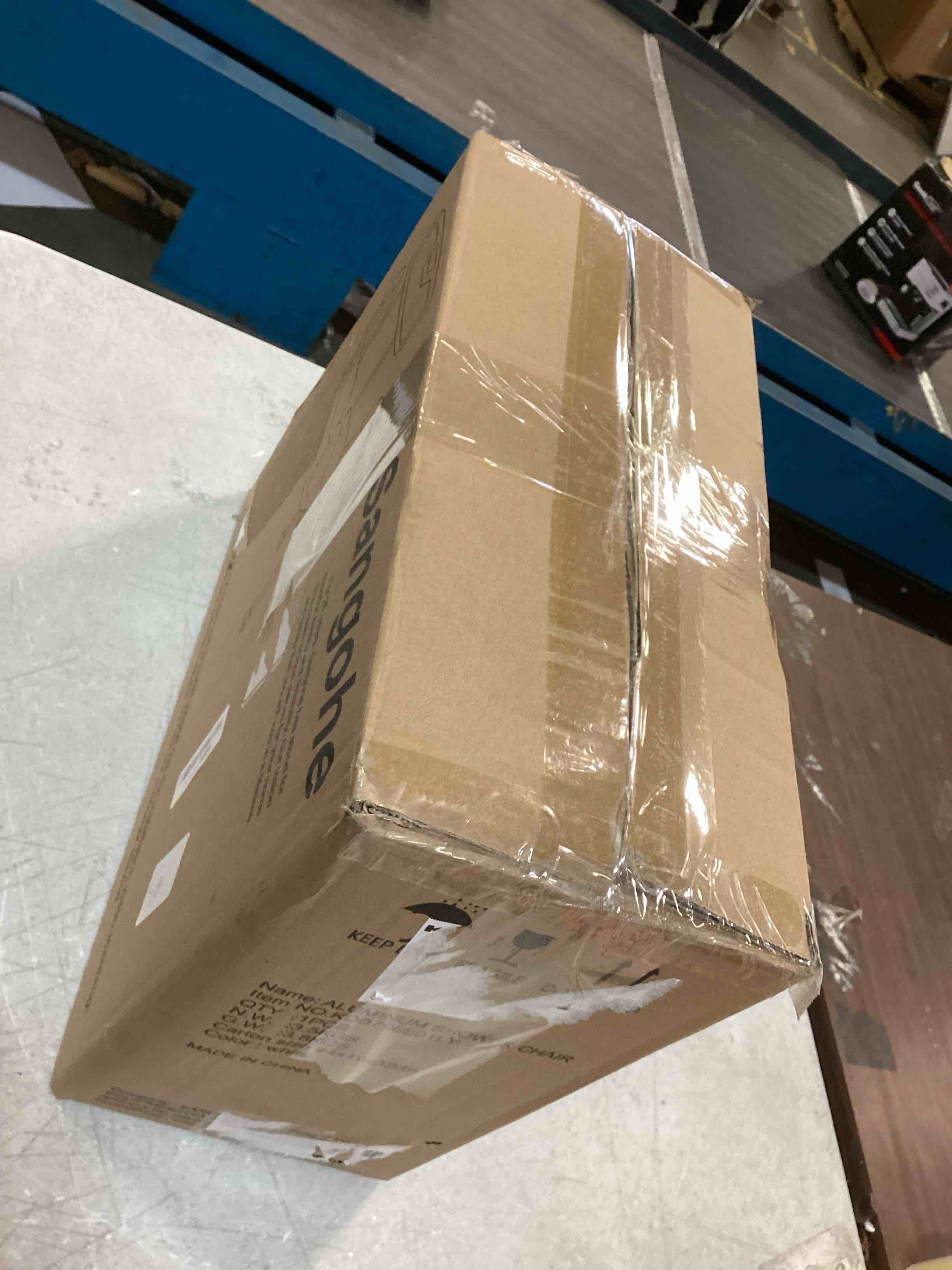 https://s3.amazonaws.com/lotting-images-prod/bidfta/RED6121430_1711374740065.jpeg
