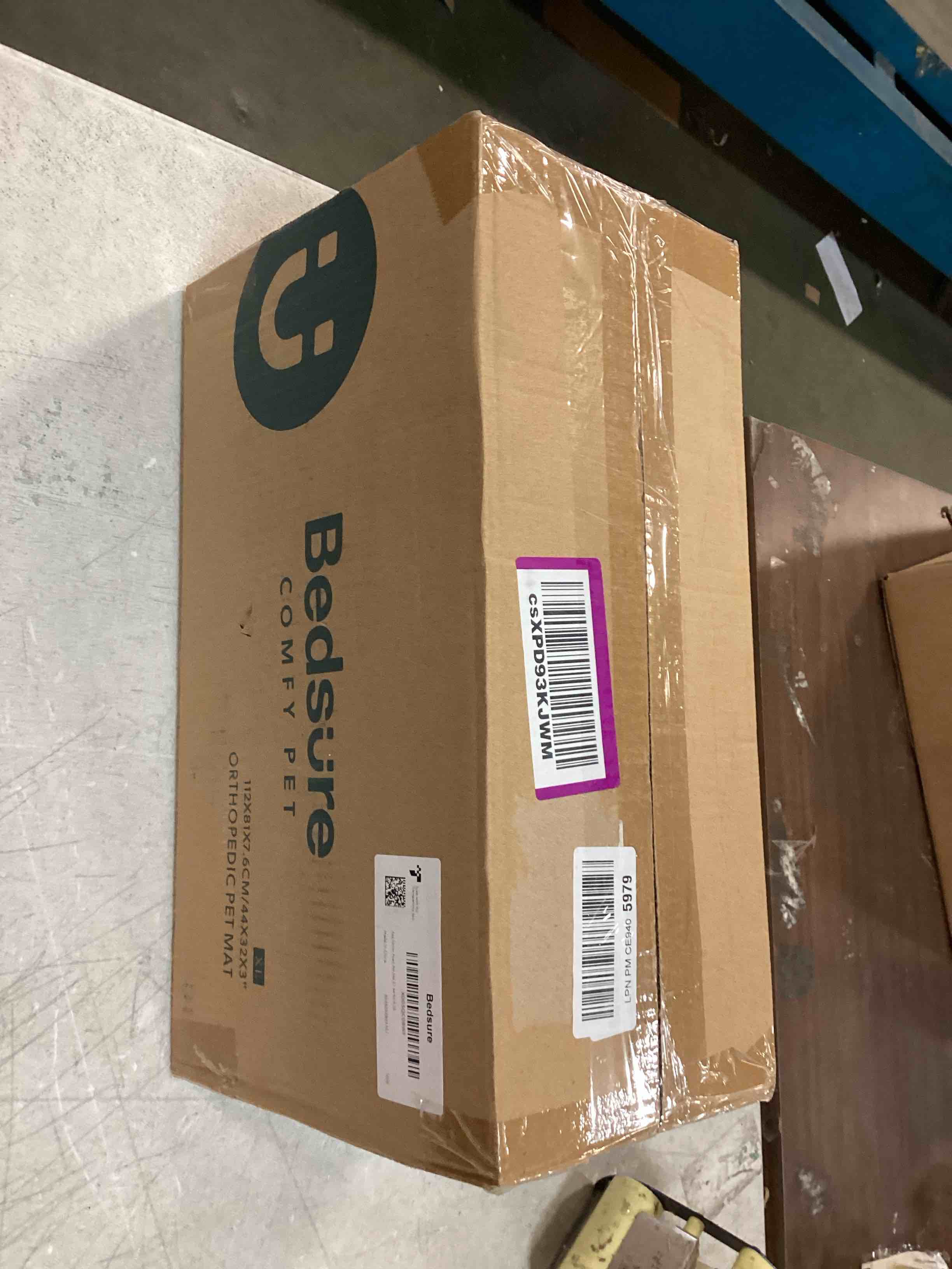 https://s3.amazonaws.com/lotting-images-prod/bidfta/RED6121509_1711387162790.jpeg