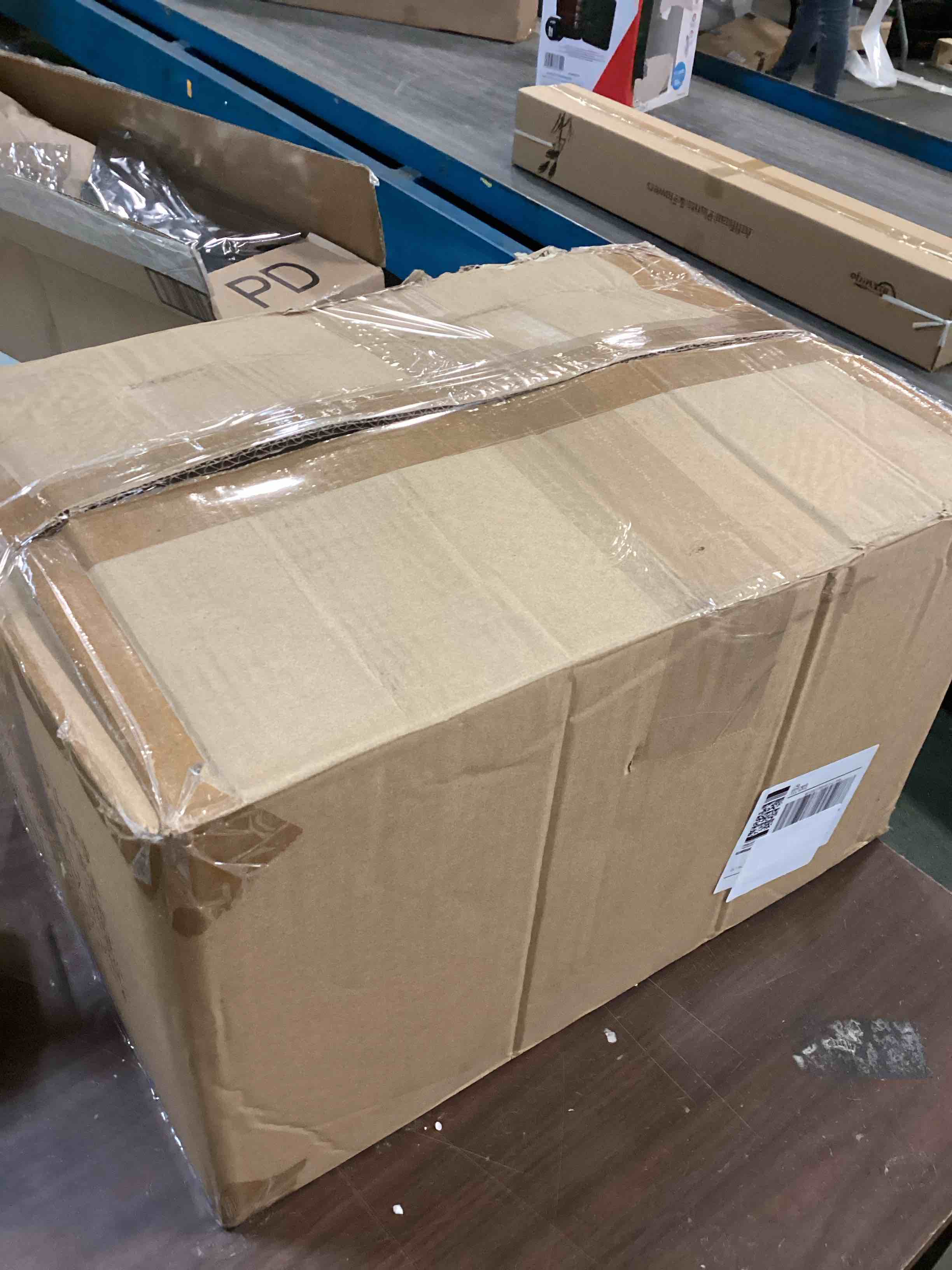 https://s3.amazonaws.com/lotting-images-prod/bidfta/RED6121753_1711477663545.jpeg