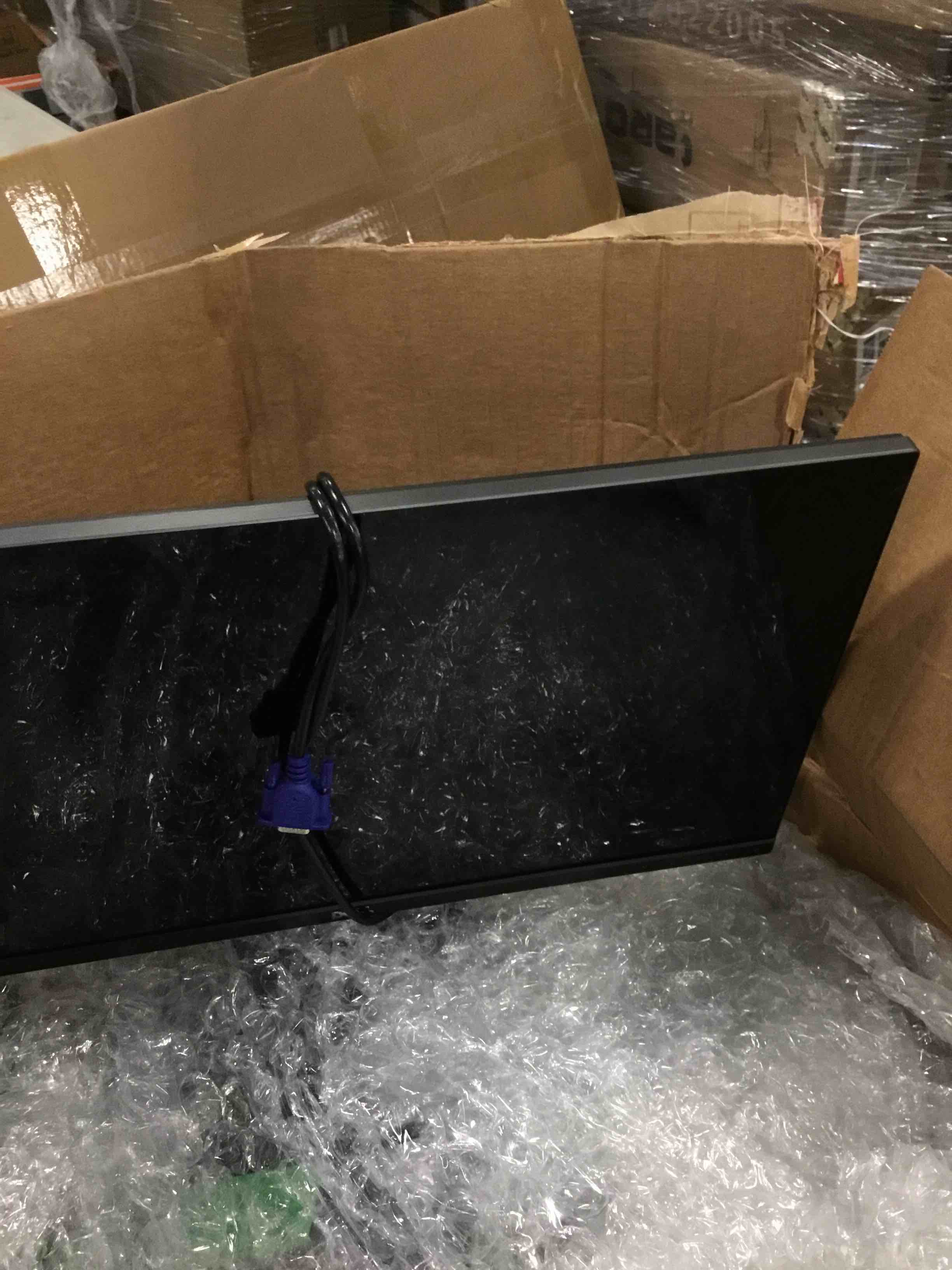 https://s3.amazonaws.com/lotting-images-prod/bidfta/RED6123513_1709837575926.jpeg