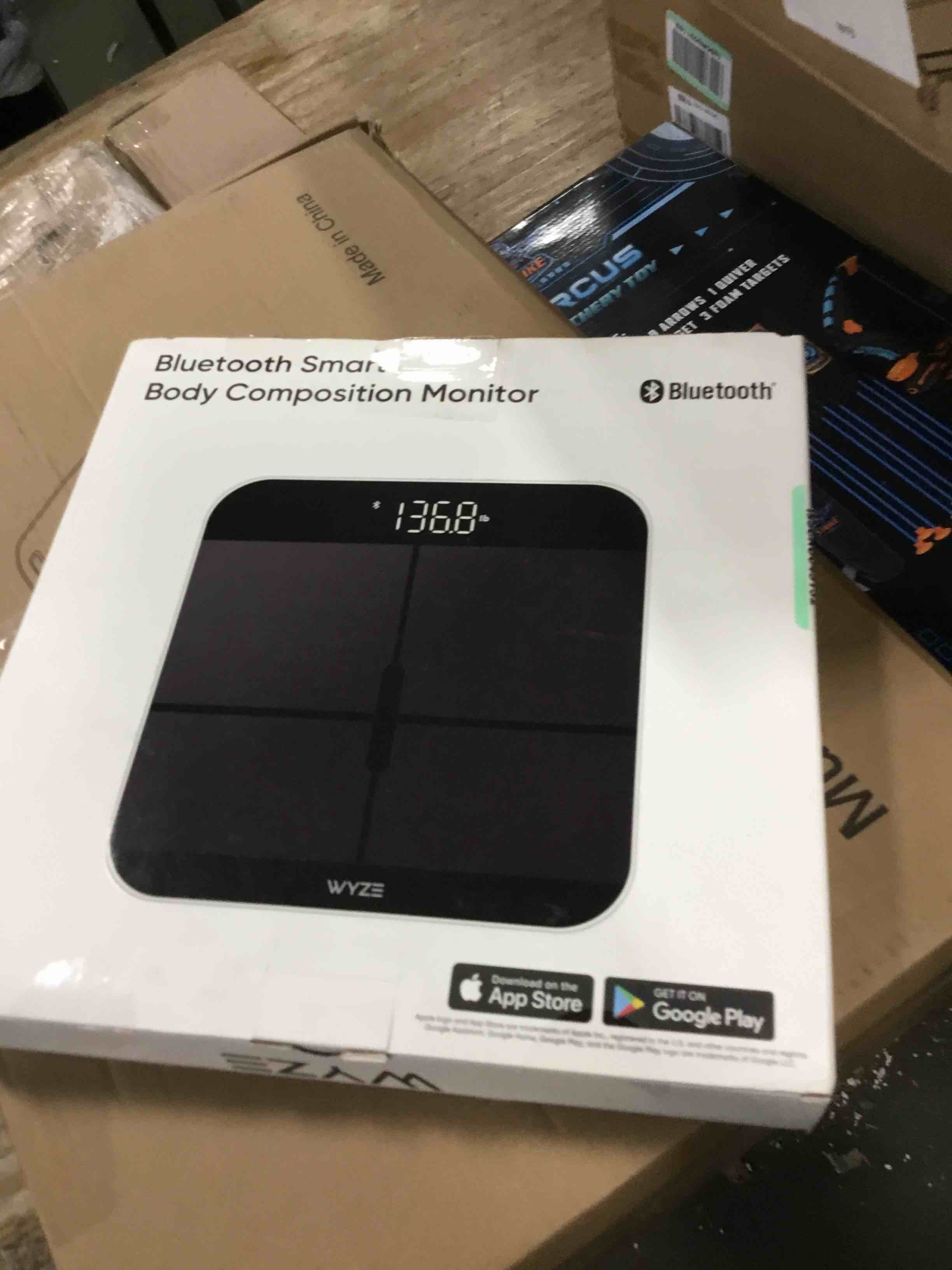 https://s3.amazonaws.com/lotting-images-prod/bidfta/RED6123522_1709838752368.jpeg