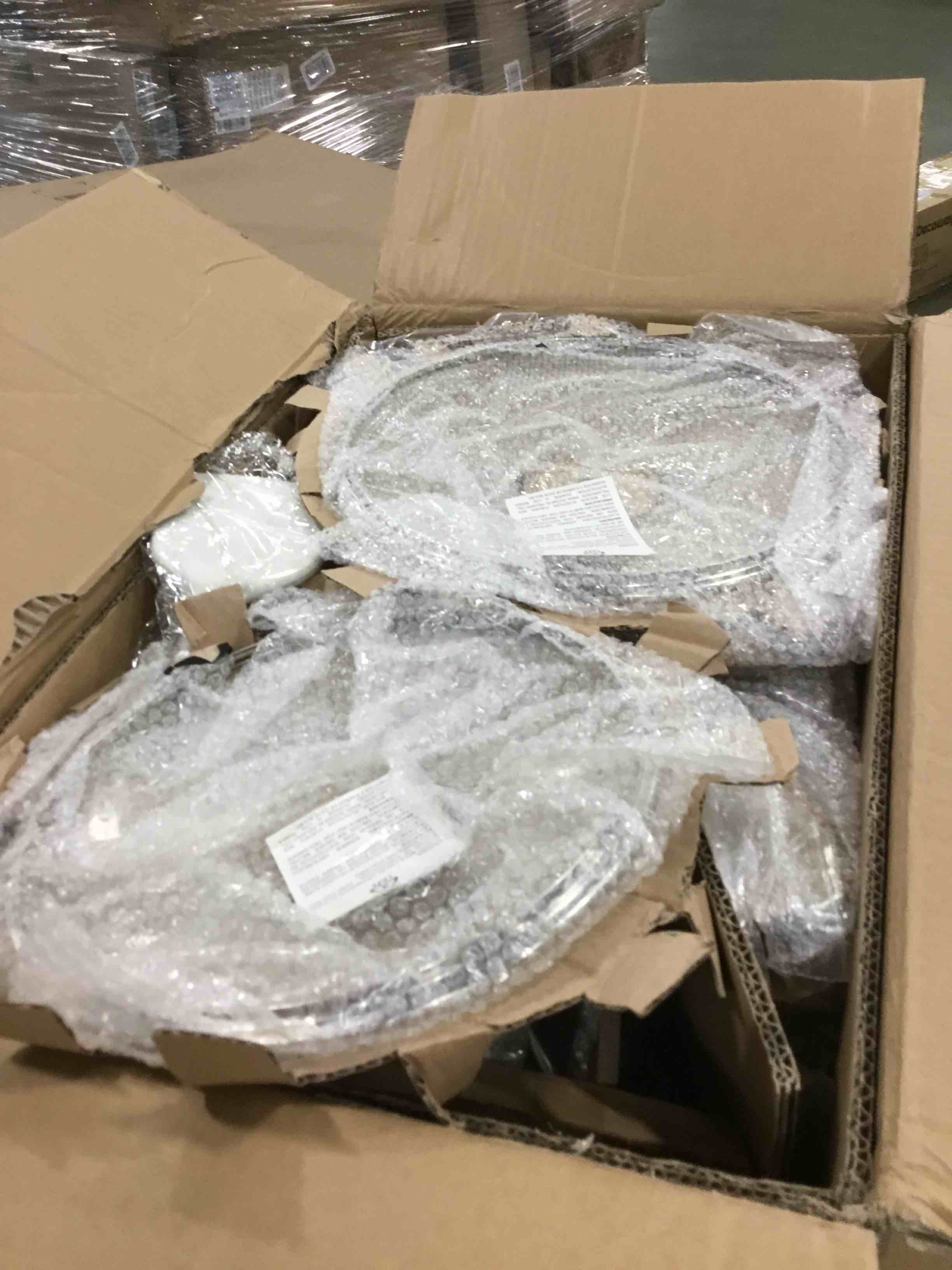 https://s3.amazonaws.com/lotting-images-prod/bidfta/RED6123584_1709902992248.jpeg