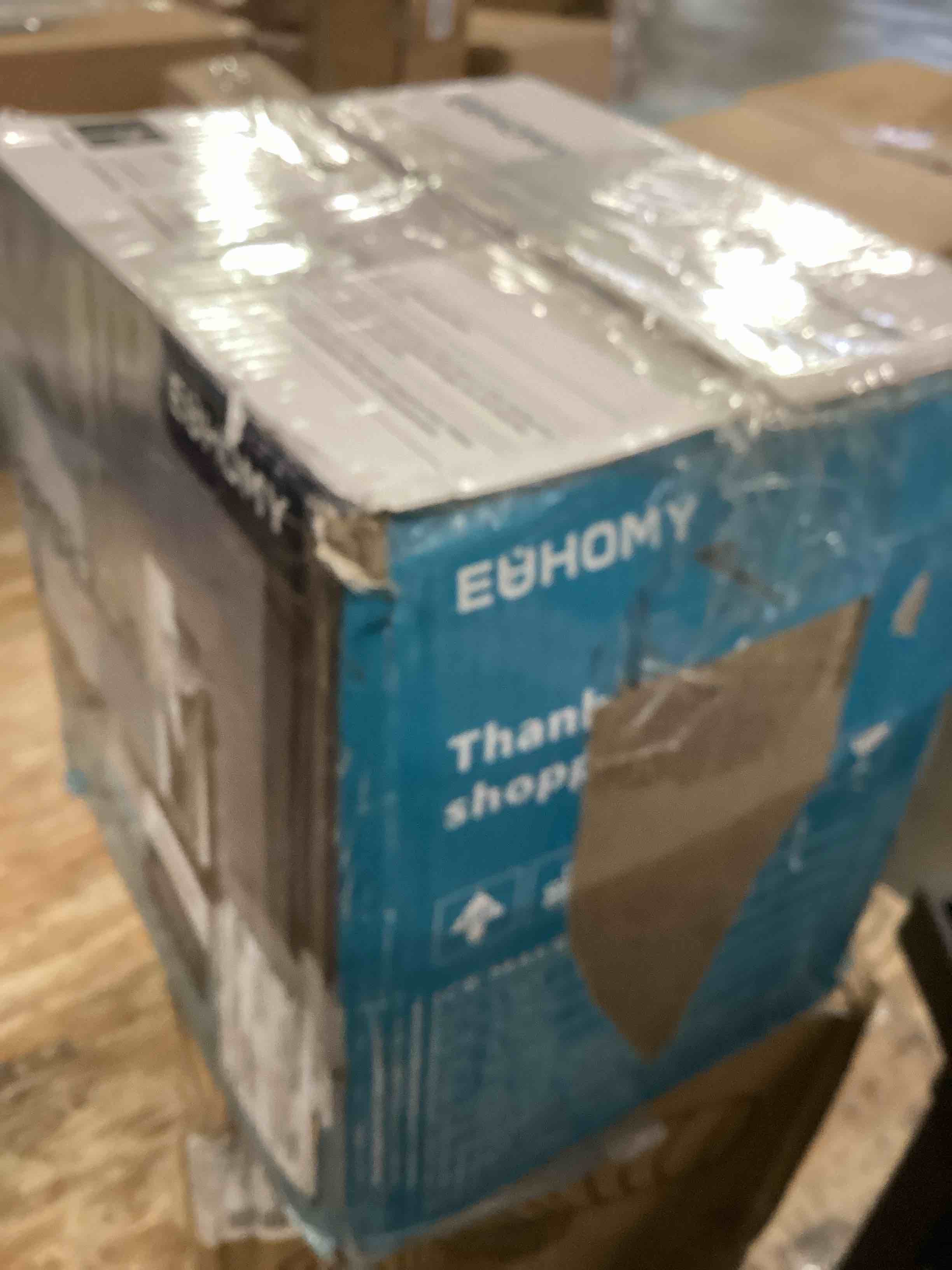 https://s3.amazonaws.com/lotting-images-prod/bidfta/RED6123761_1709927689200.jpeg