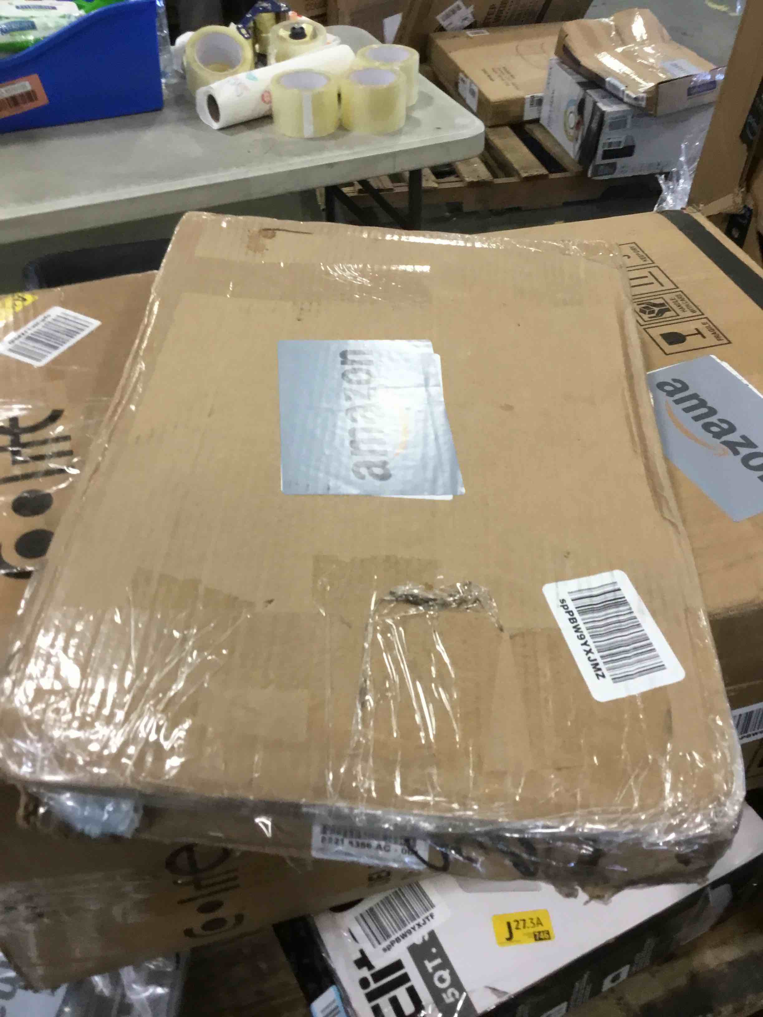 https://s3.amazonaws.com/lotting-images-prod/bidfta/RED6123933_1710174726005.jpeg