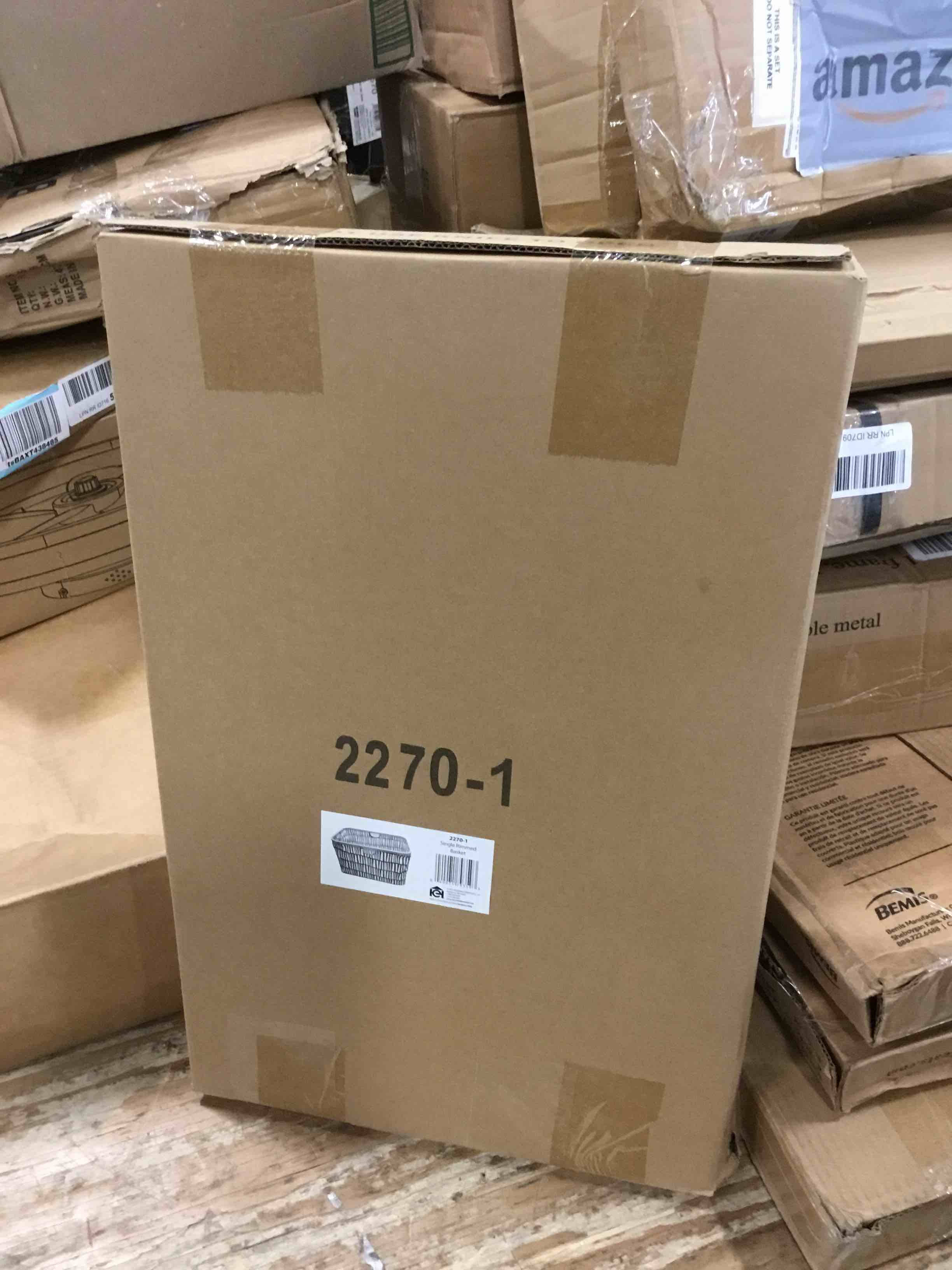 https://s3.amazonaws.com/lotting-images-prod/bidfta/RED6124308_1710338072258.jpeg
