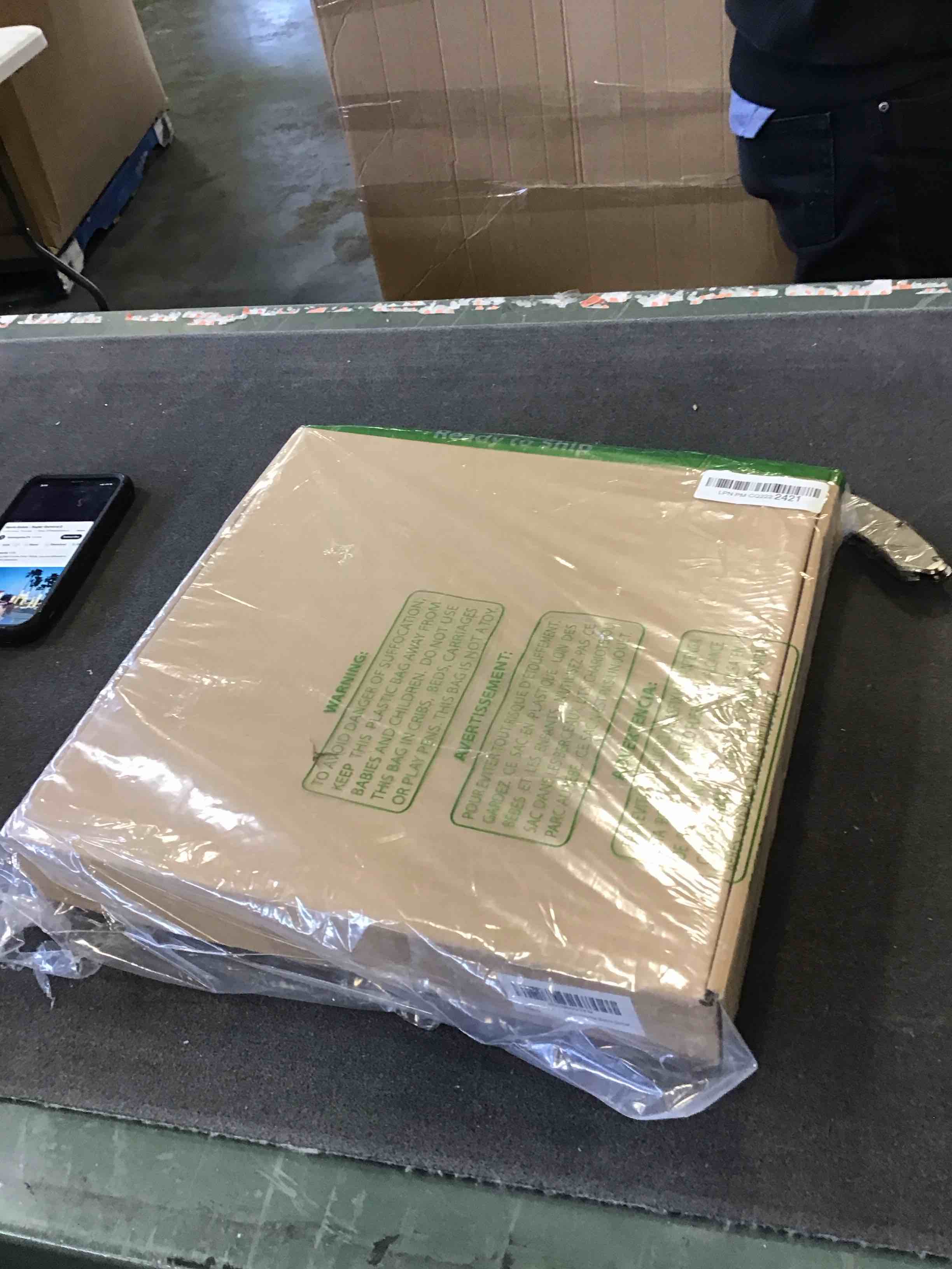 https://s3.amazonaws.com/lotting-images-prod/bidfta/RED6126530_1710357079716.jpeg