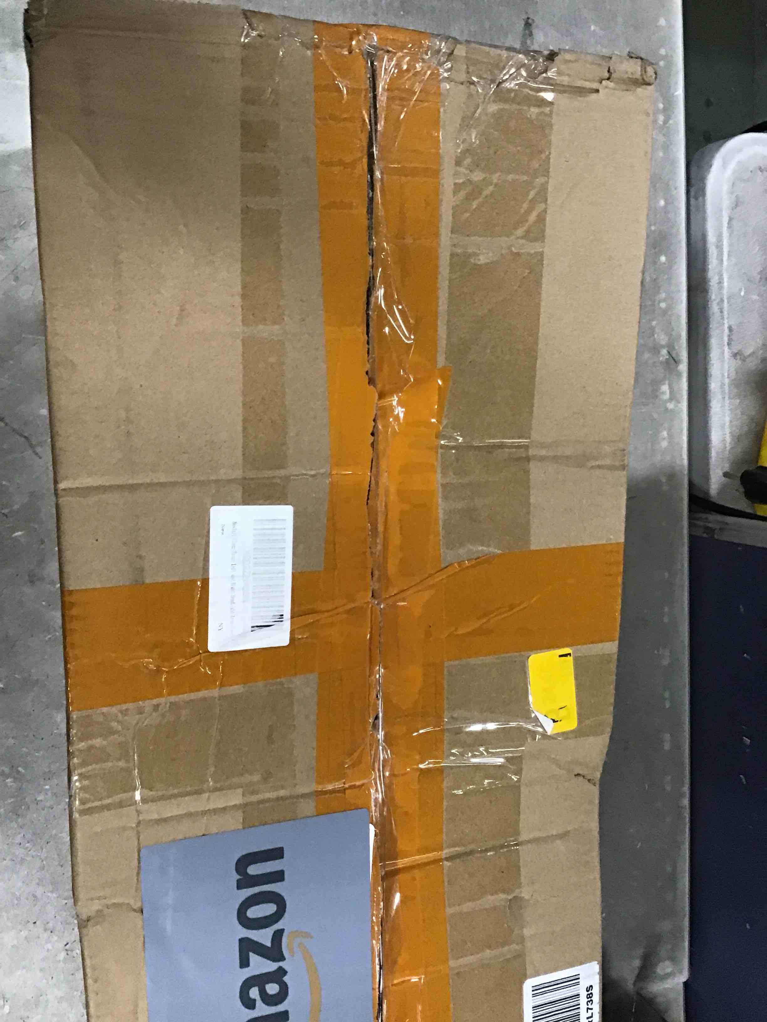 https://s3.amazonaws.com/lotting-images-prod/bidfta/RED6127007_1721709226940.jpeg
