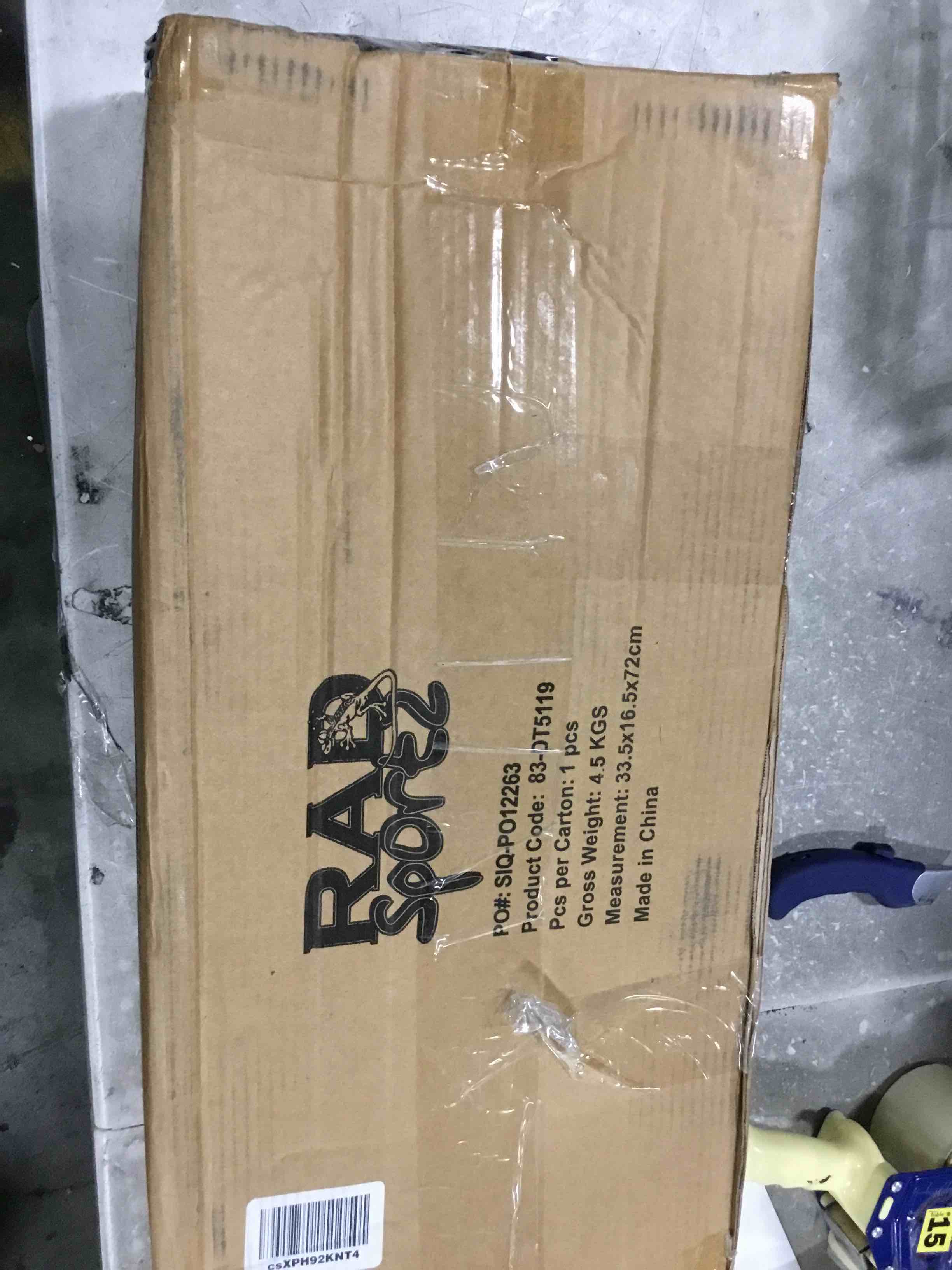 https://s3.amazonaws.com/lotting-images-prod/bidfta/RED6127594_1721880901228.jpeg