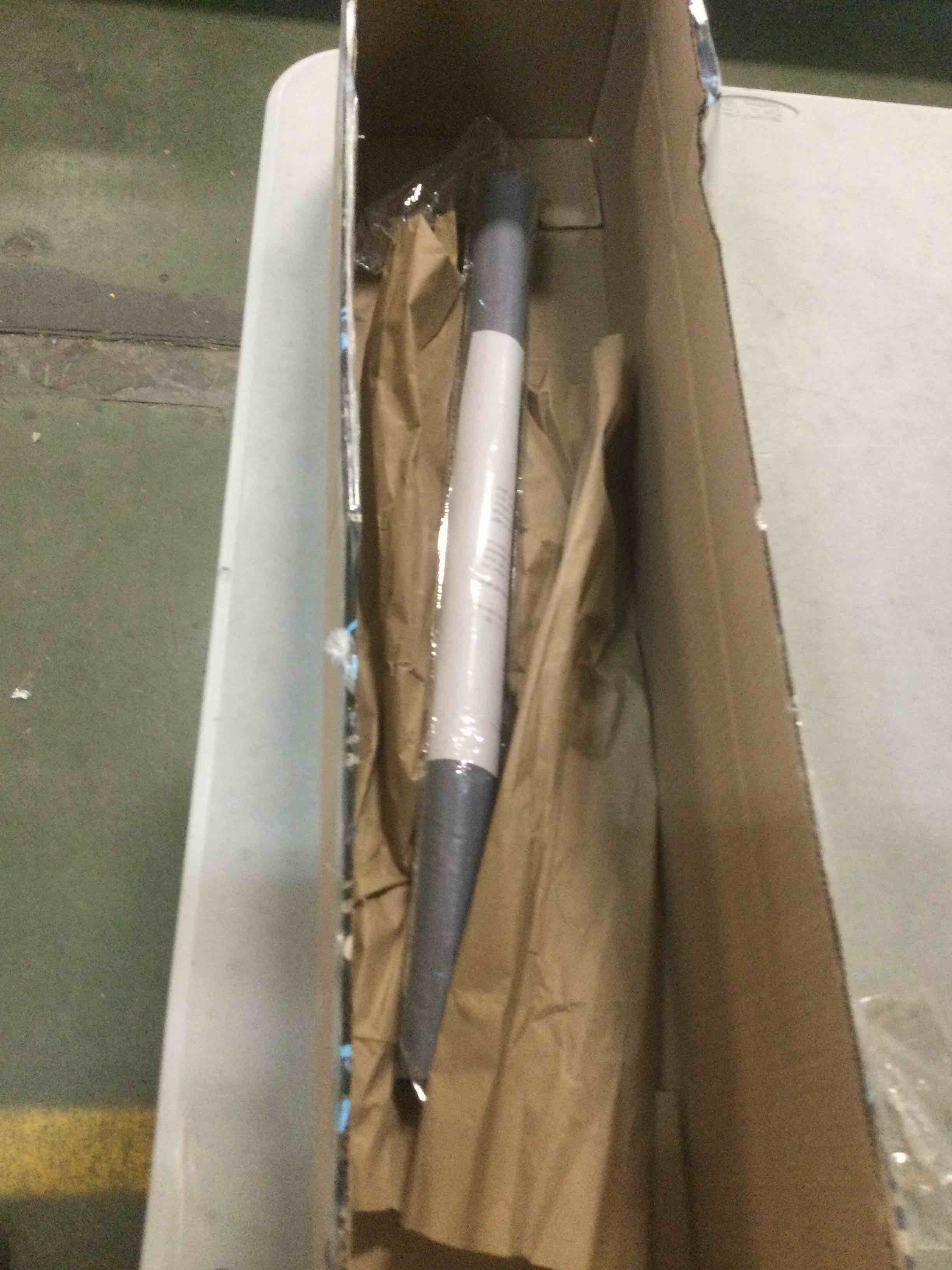 https://s3.amazonaws.com/lotting-images-prod/bidfta/RED6129626_1709146445146.jpeg