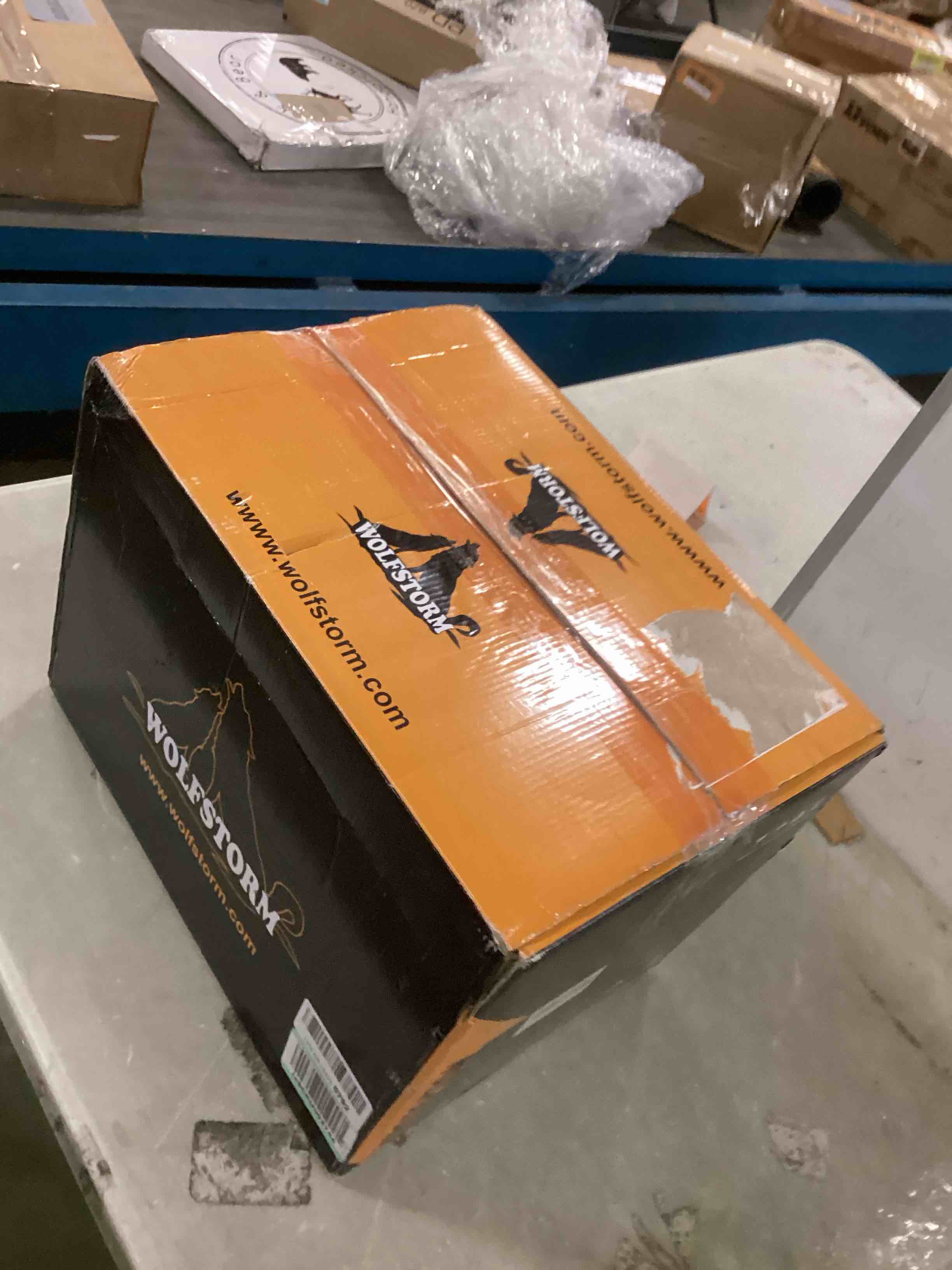 https://s3.amazonaws.com/lotting-images-prod/bidfta/RED6130222_1709303213239.jpeg