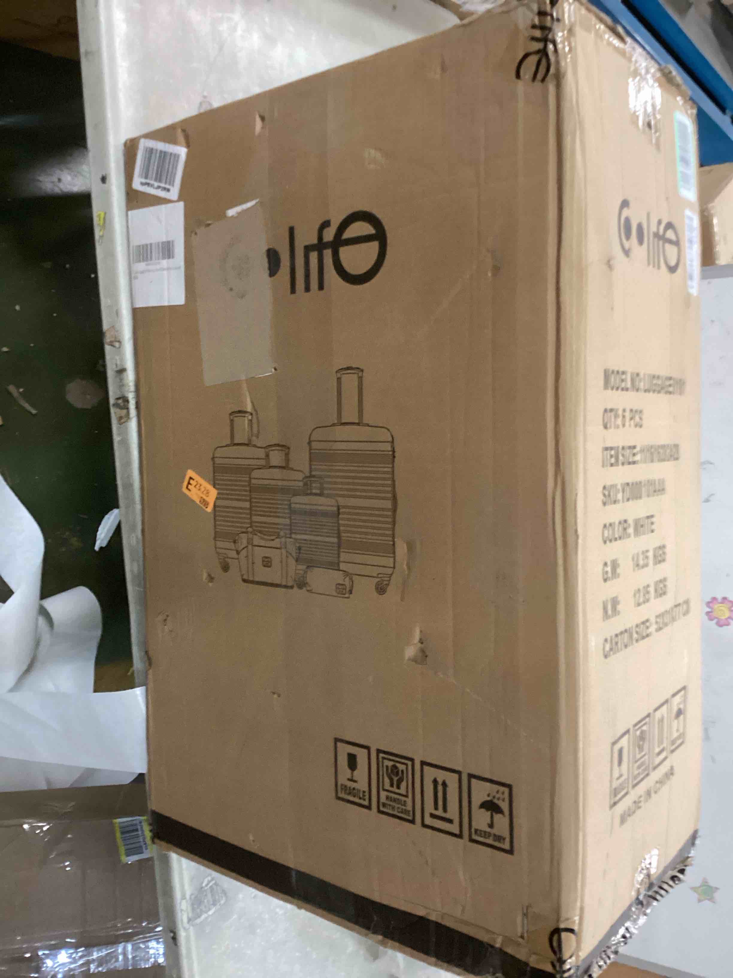 https://s3.amazonaws.com/lotting-images-prod/bidfta/RED6130287_1709309477059.jpeg