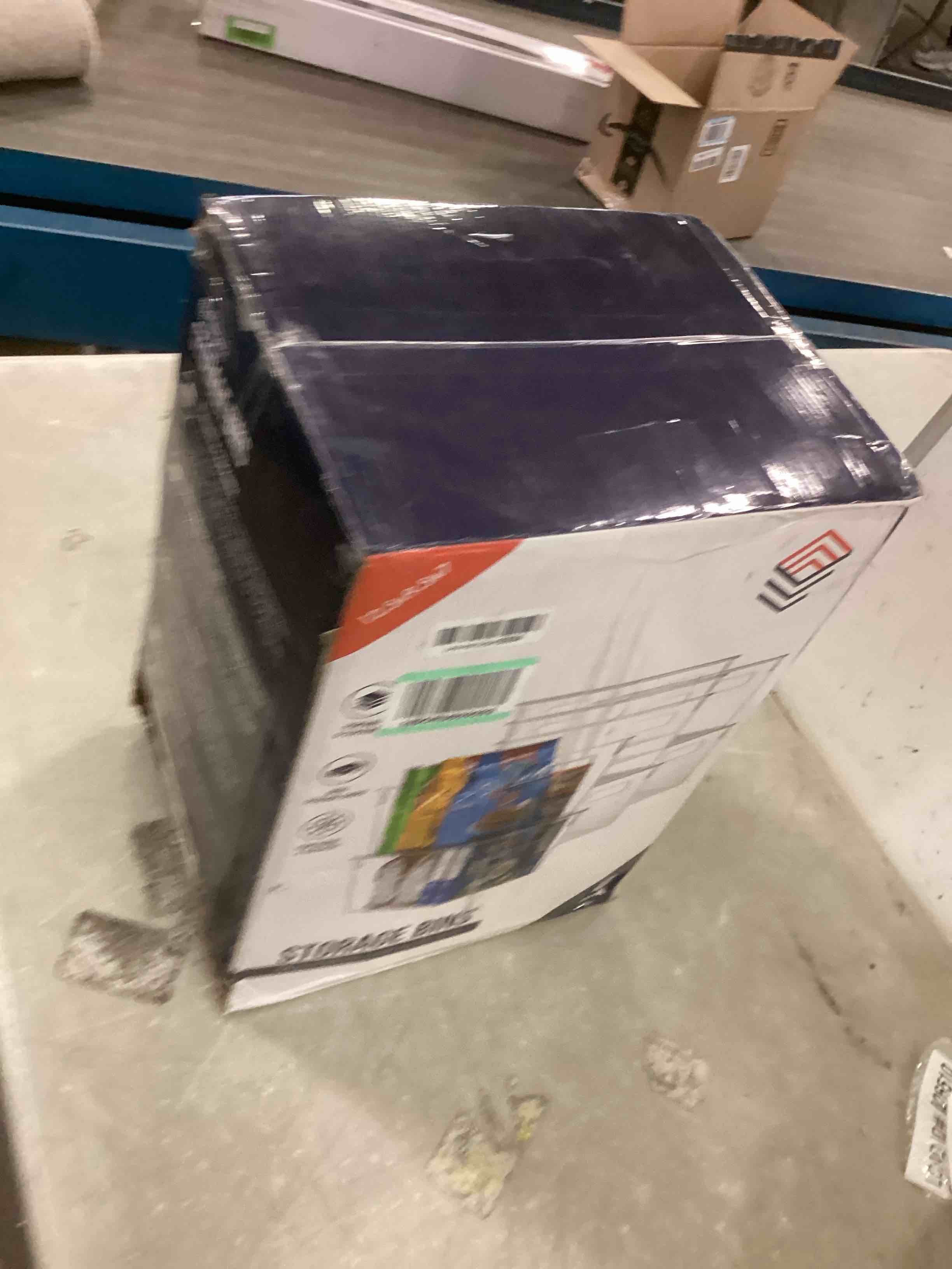 https://s3.amazonaws.com/lotting-images-prod/bidfta/RED6130385_1709325832395.jpeg