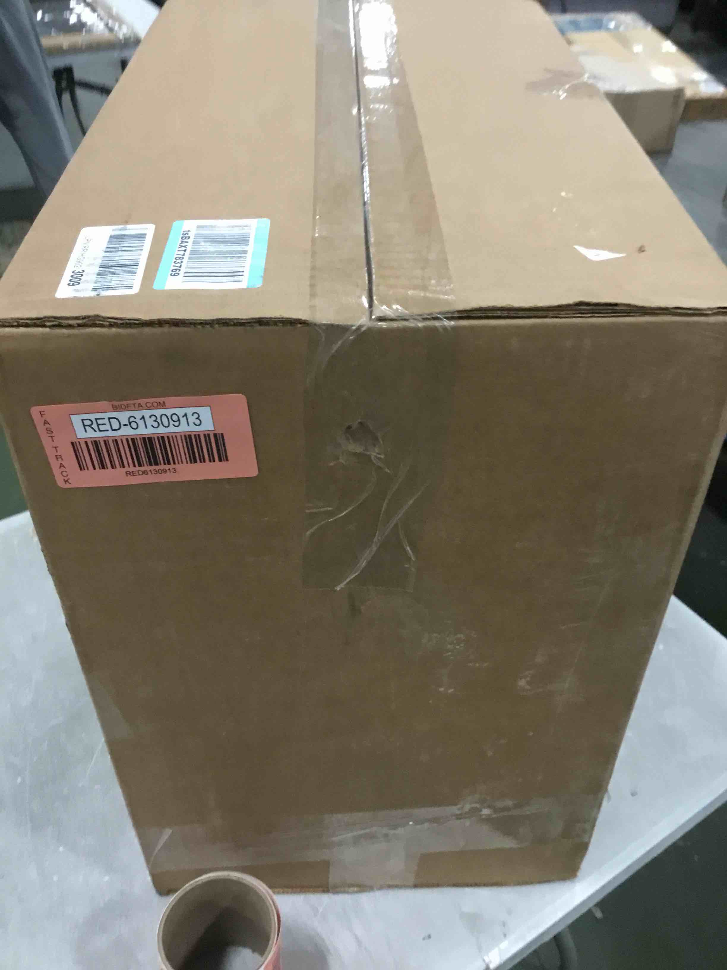 https://s3.amazonaws.com/lotting-images-prod/bidfta/RED6130913_1709641338317.jpeg