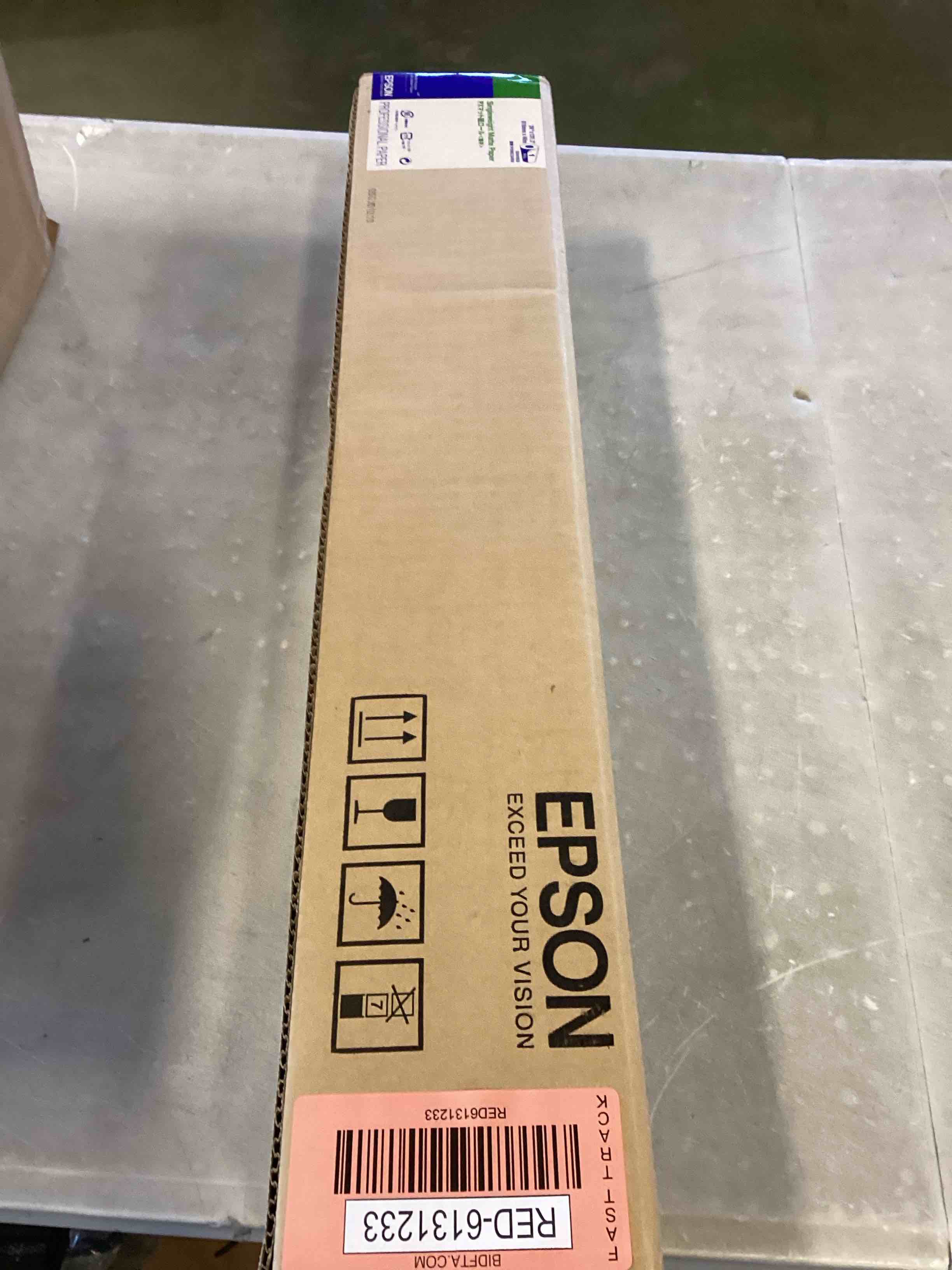 https://s3.amazonaws.com/lotting-images-prod/bidfta/RED6131233_1709221469598.jpeg