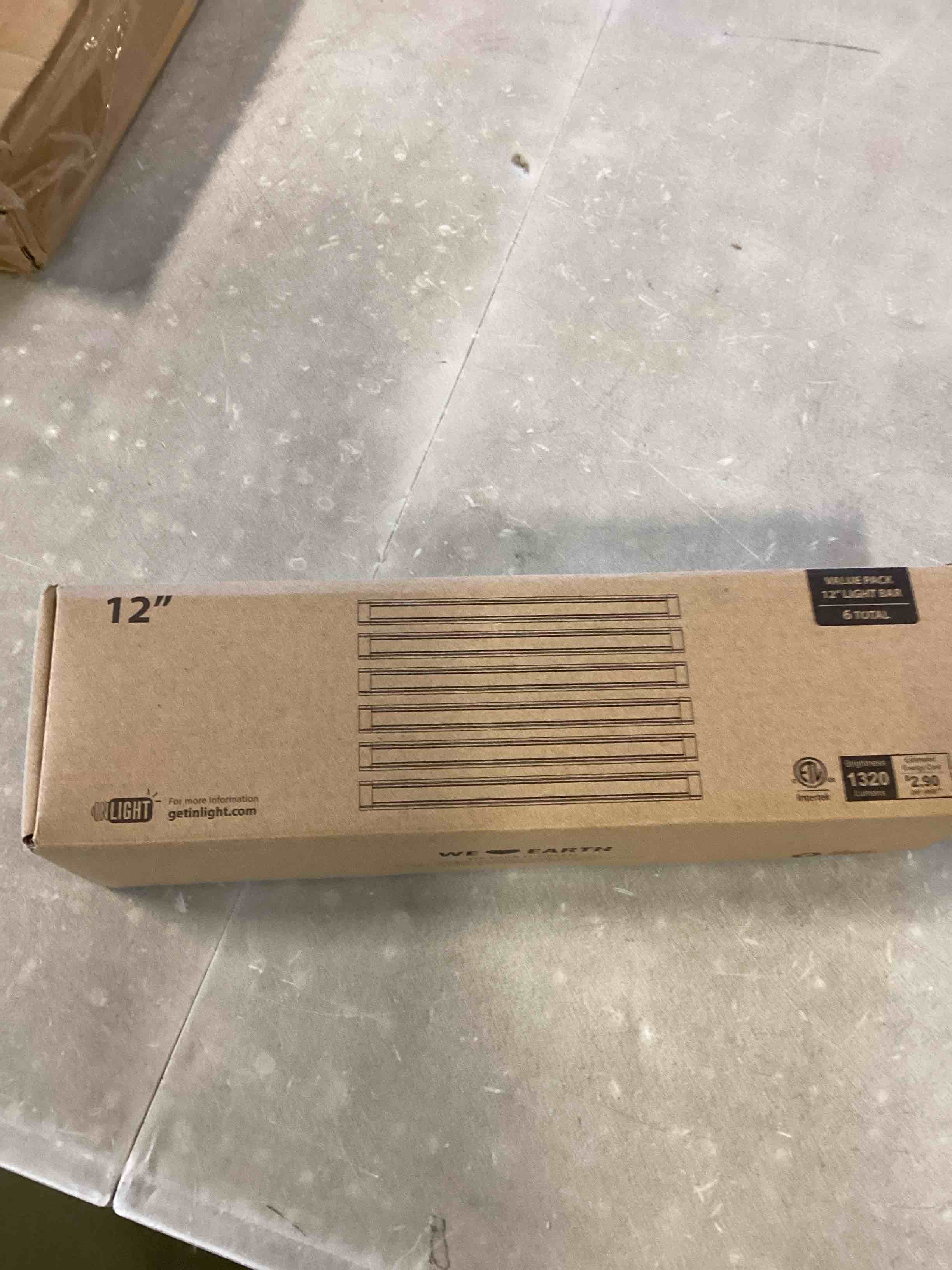https://s3.amazonaws.com/lotting-images-prod/bidfta/RED6131315_1709240434823.jpeg