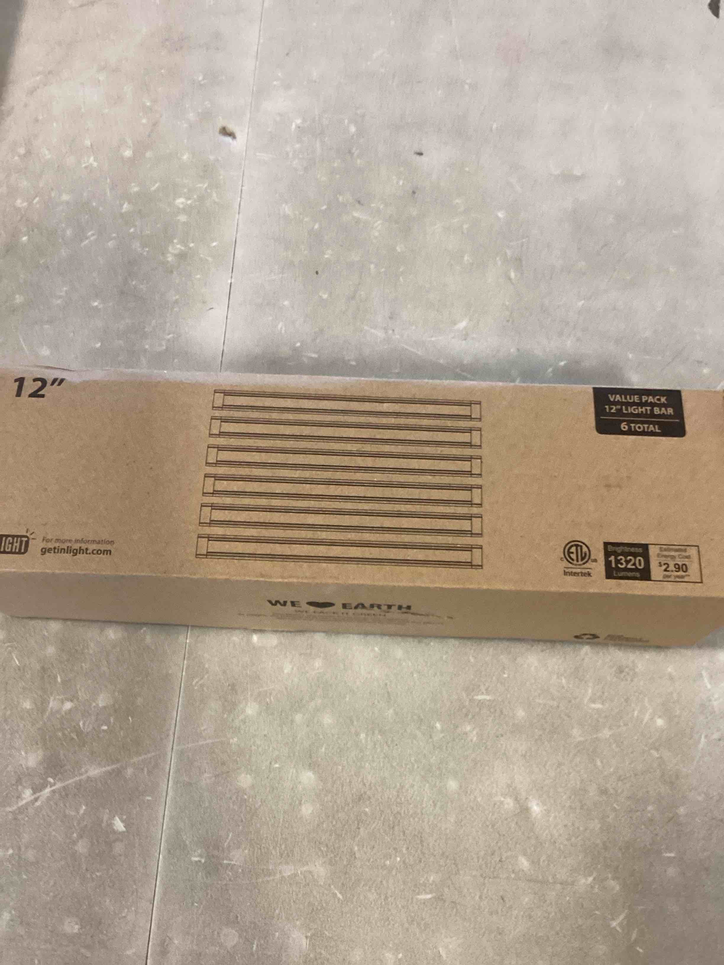 https://s3.amazonaws.com/lotting-images-prod/bidfta/RED6131316_1709240546059.jpeg