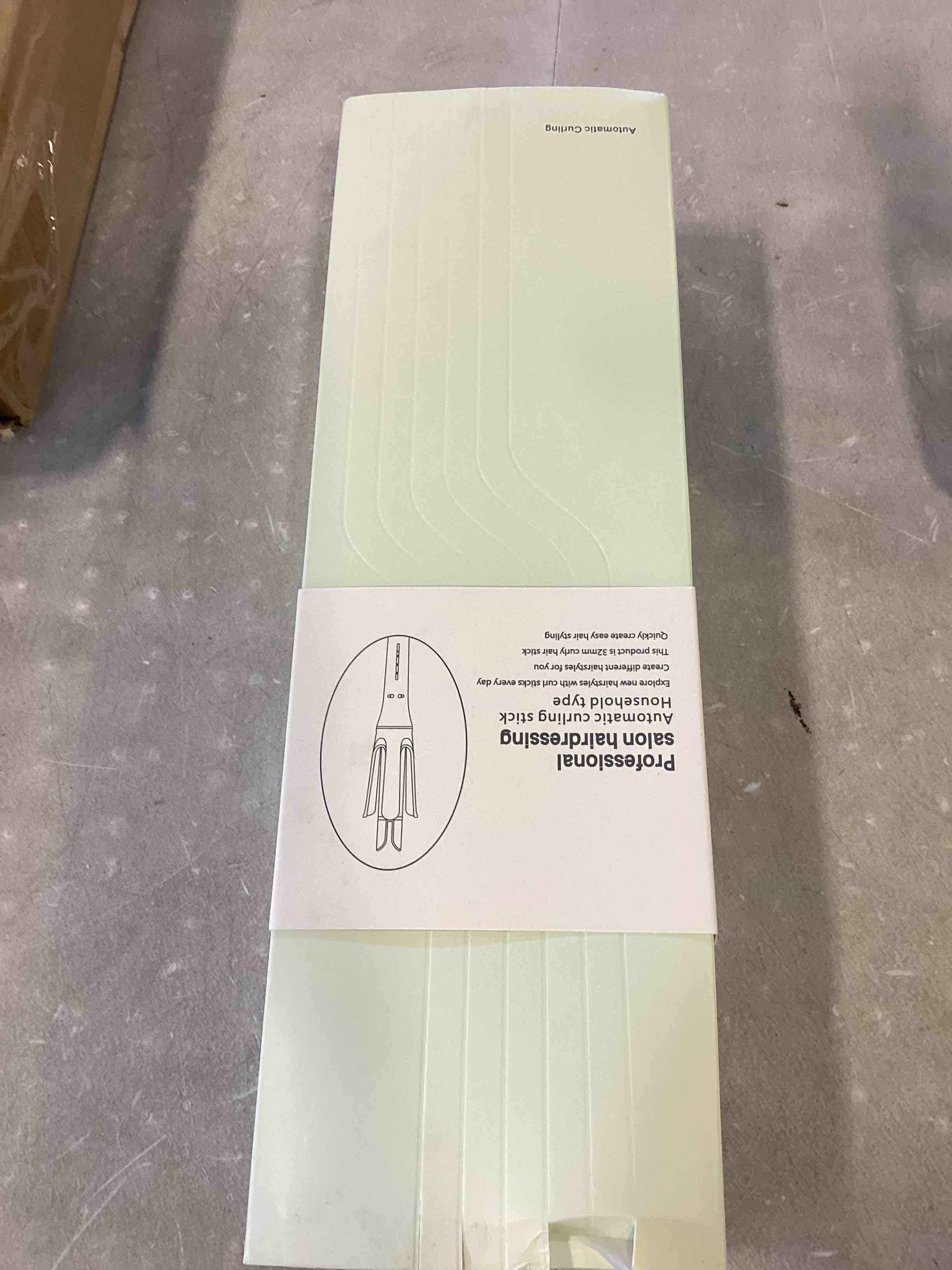 https://s3.amazonaws.com/lotting-images-prod/bidfta/RED6131320_1709240882046.jpeg