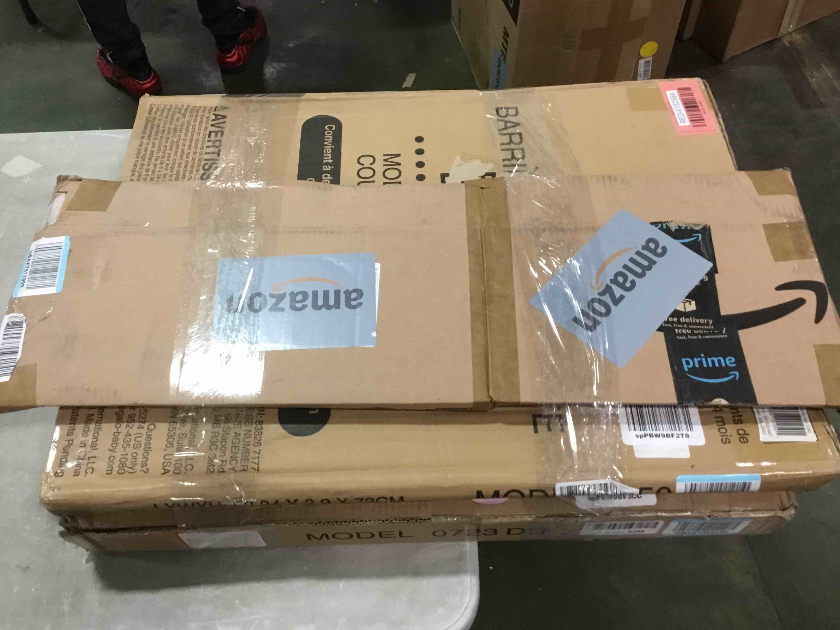 https://s3.amazonaws.com/lotting-images-prod/bidfta/RED6132564_1709325752610.jpeg