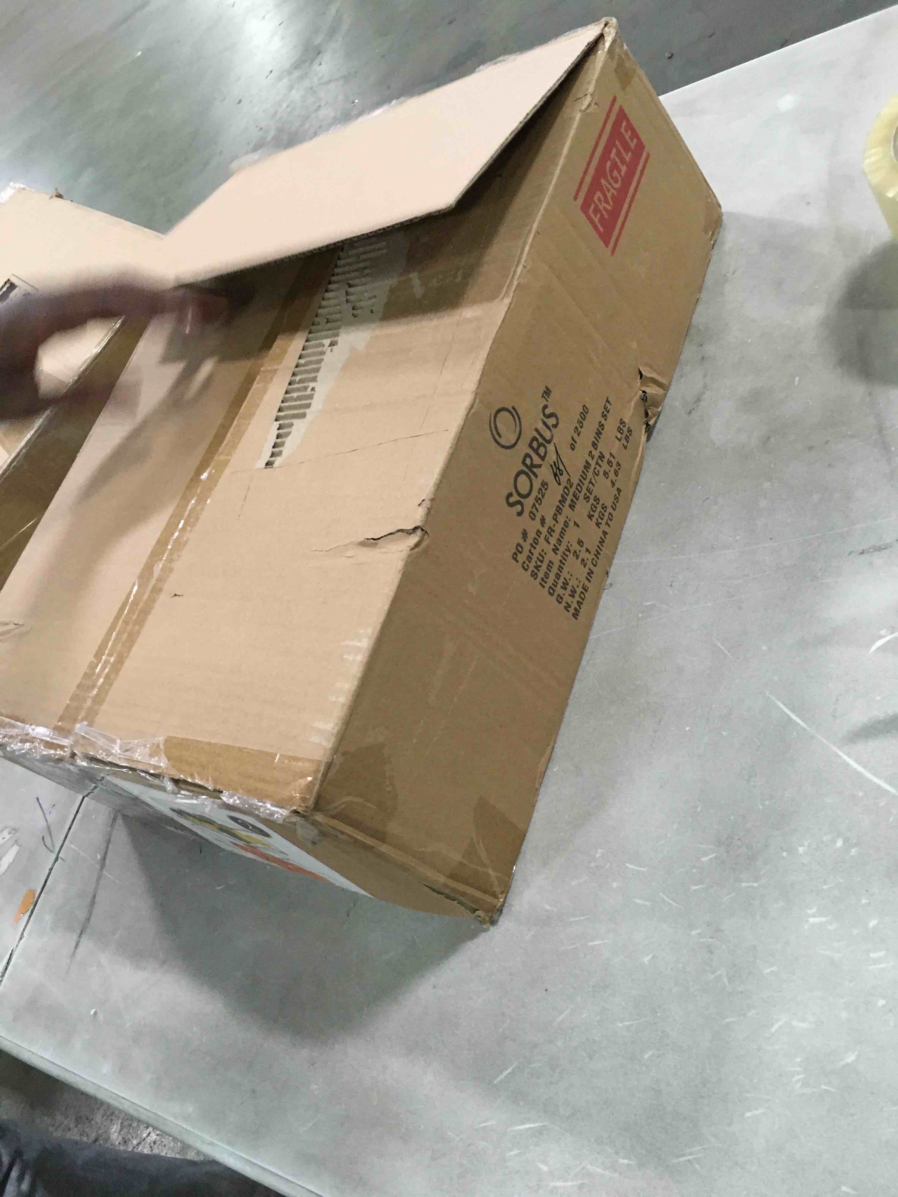 https://s3.amazonaws.com/lotting-images-prod/bidfta/RED6132572_1709561710368.jpeg