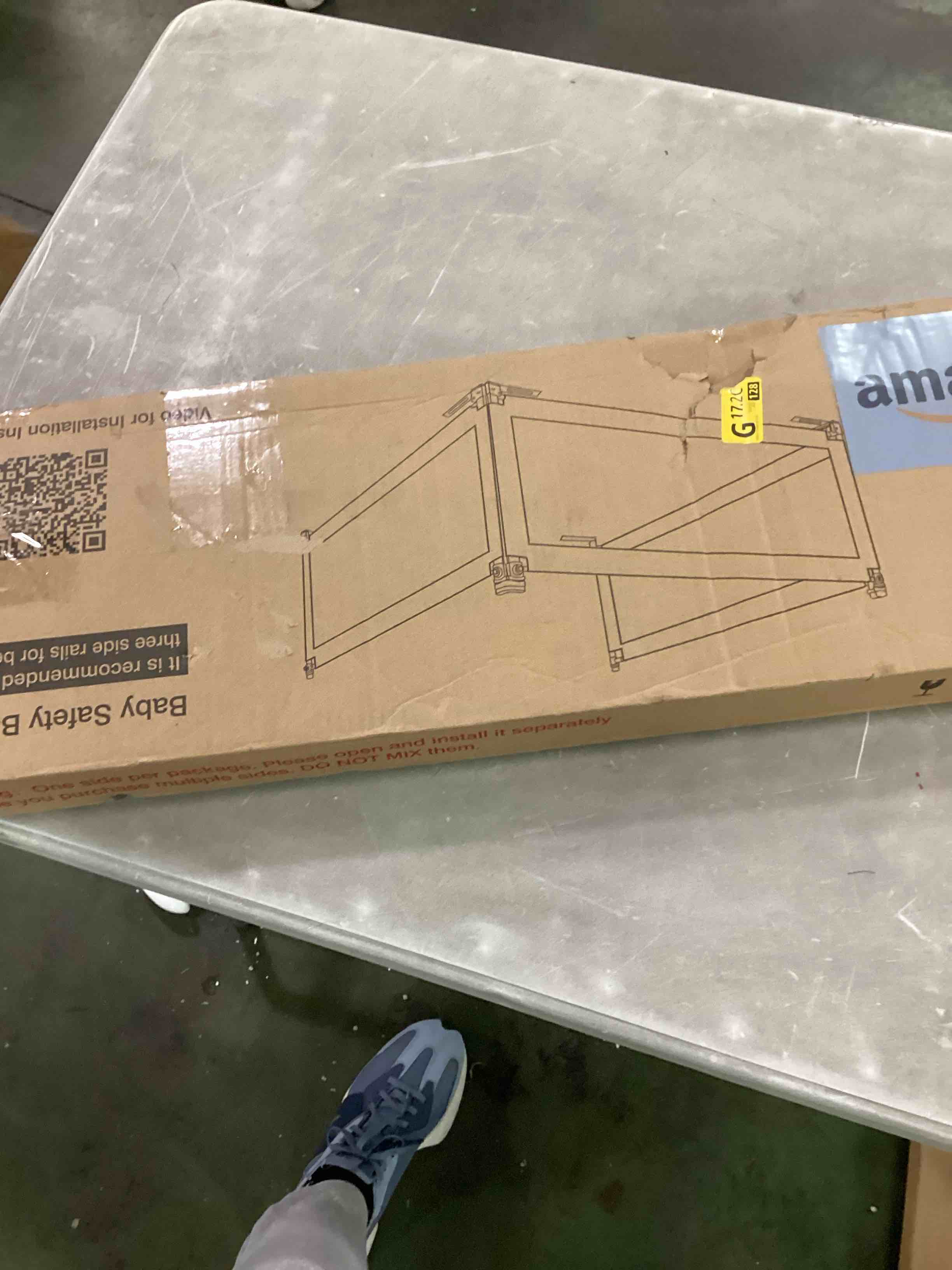https://s3.amazonaws.com/lotting-images-prod/bidfta/RED6132715_1709586424142.jpeg