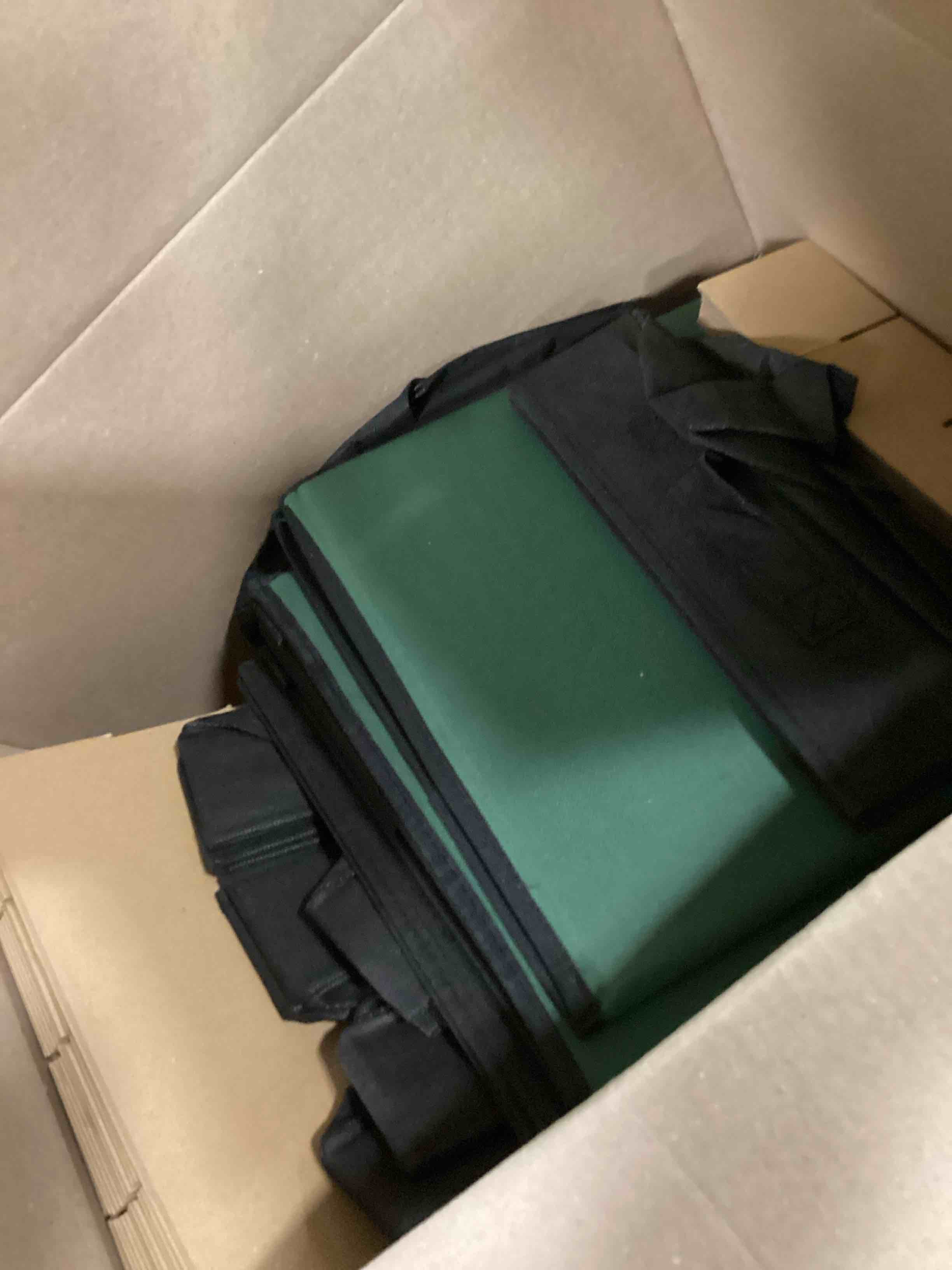https://s3.amazonaws.com/lotting-images-prod/bidfta/RED6132792_1709648873873.jpeg