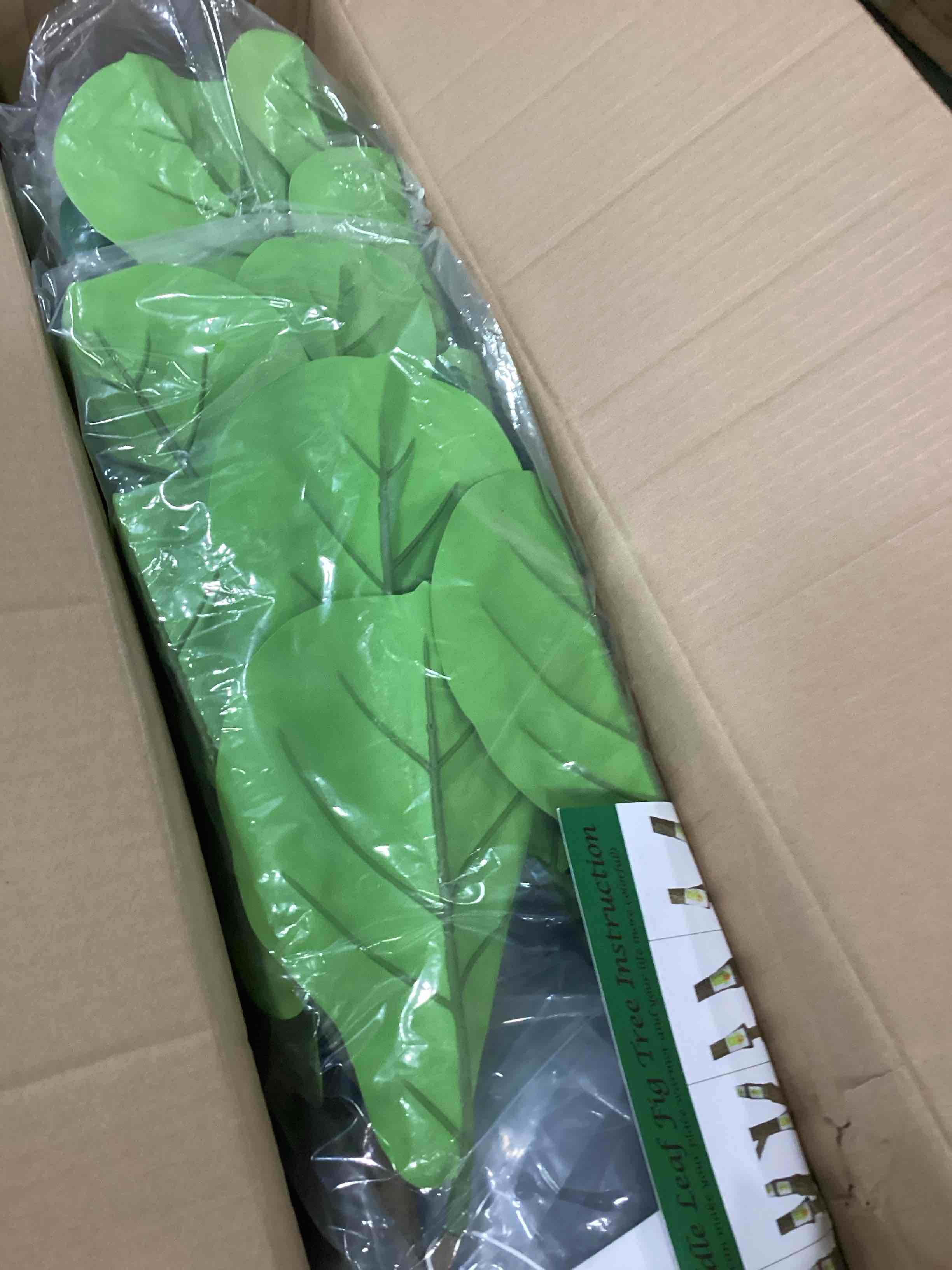 https://s3.amazonaws.com/lotting-images-prod/bidfta/RED6132808_1709652320628.jpeg