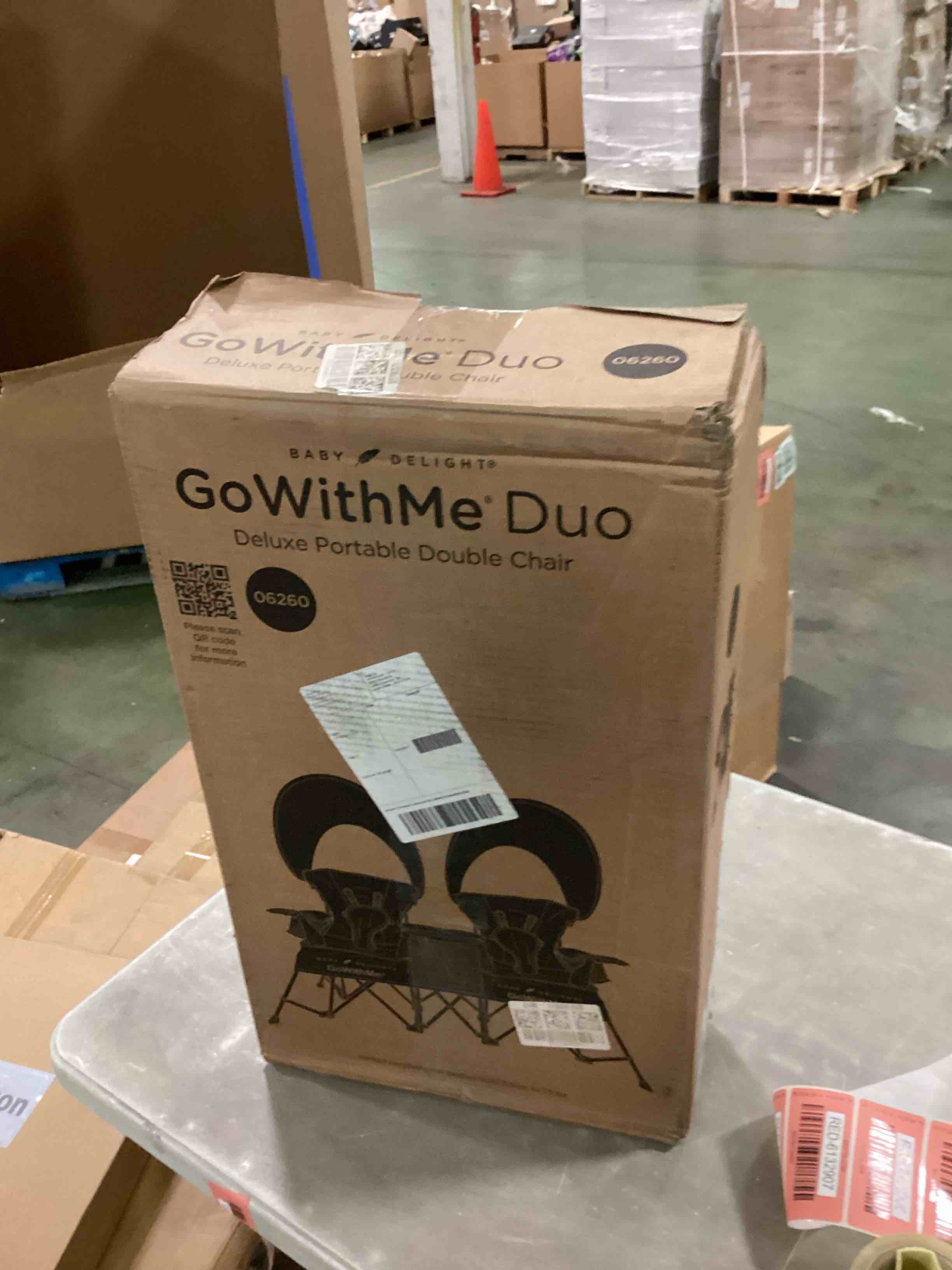 https://s3.amazonaws.com/lotting-images-prod/bidfta/RED6132905_1709672045029.jpeg