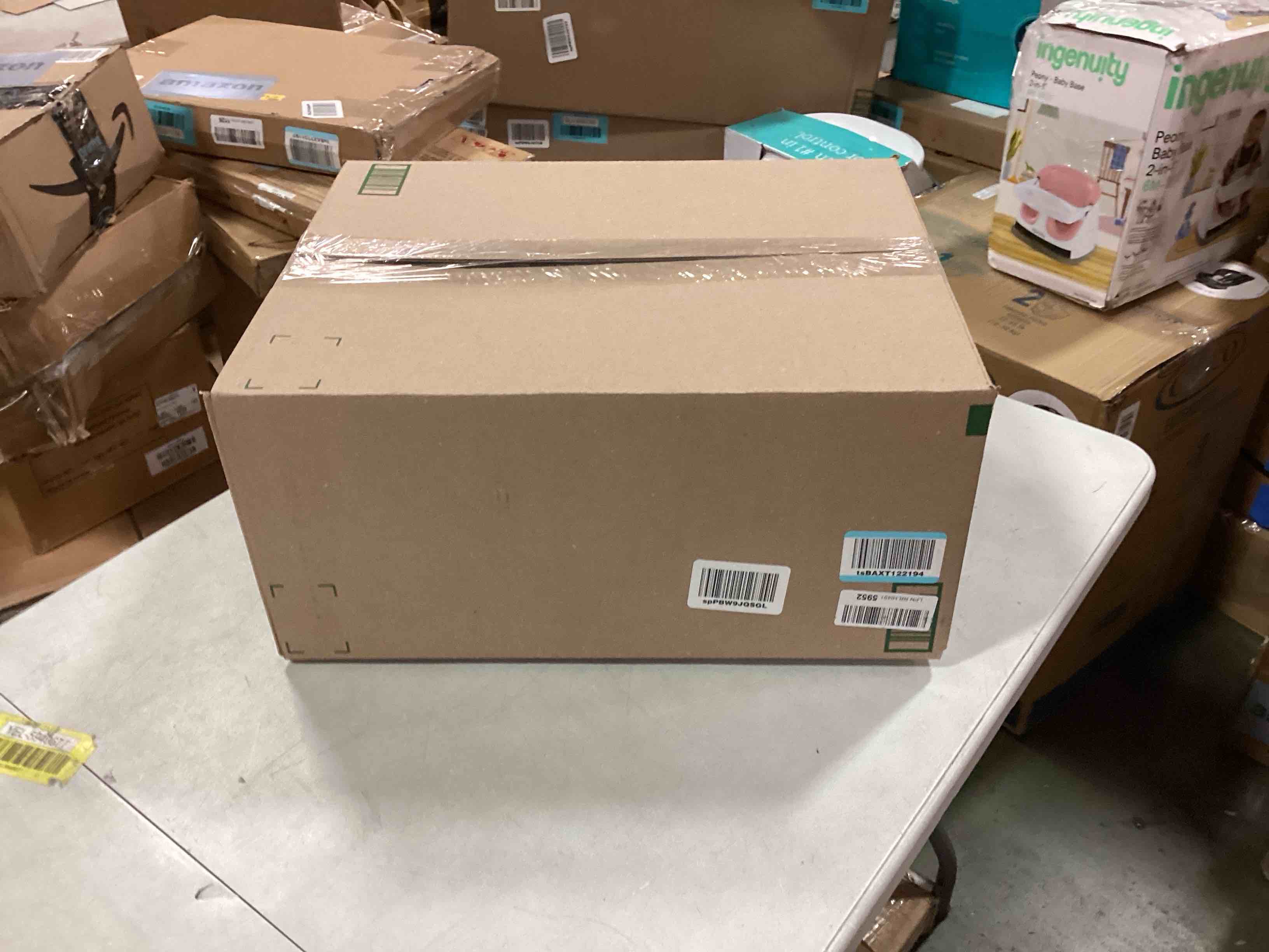 https://s3.amazonaws.com/lotting-images-prod/bidfta/RED6133081_1709843352734.jpeg