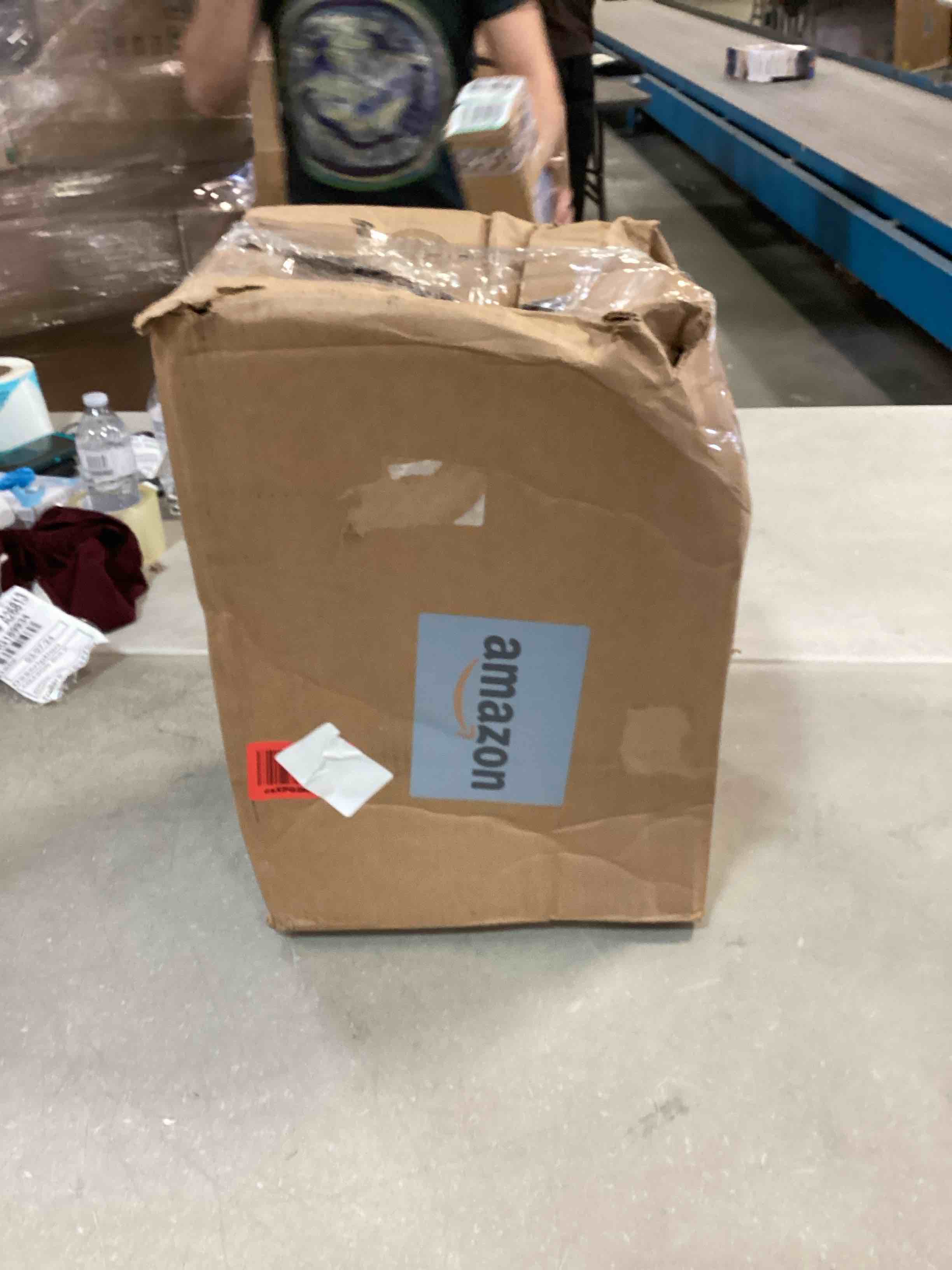 https://s3.amazonaws.com/lotting-images-prod/bidfta/RED6133463_1710350884520.jpeg