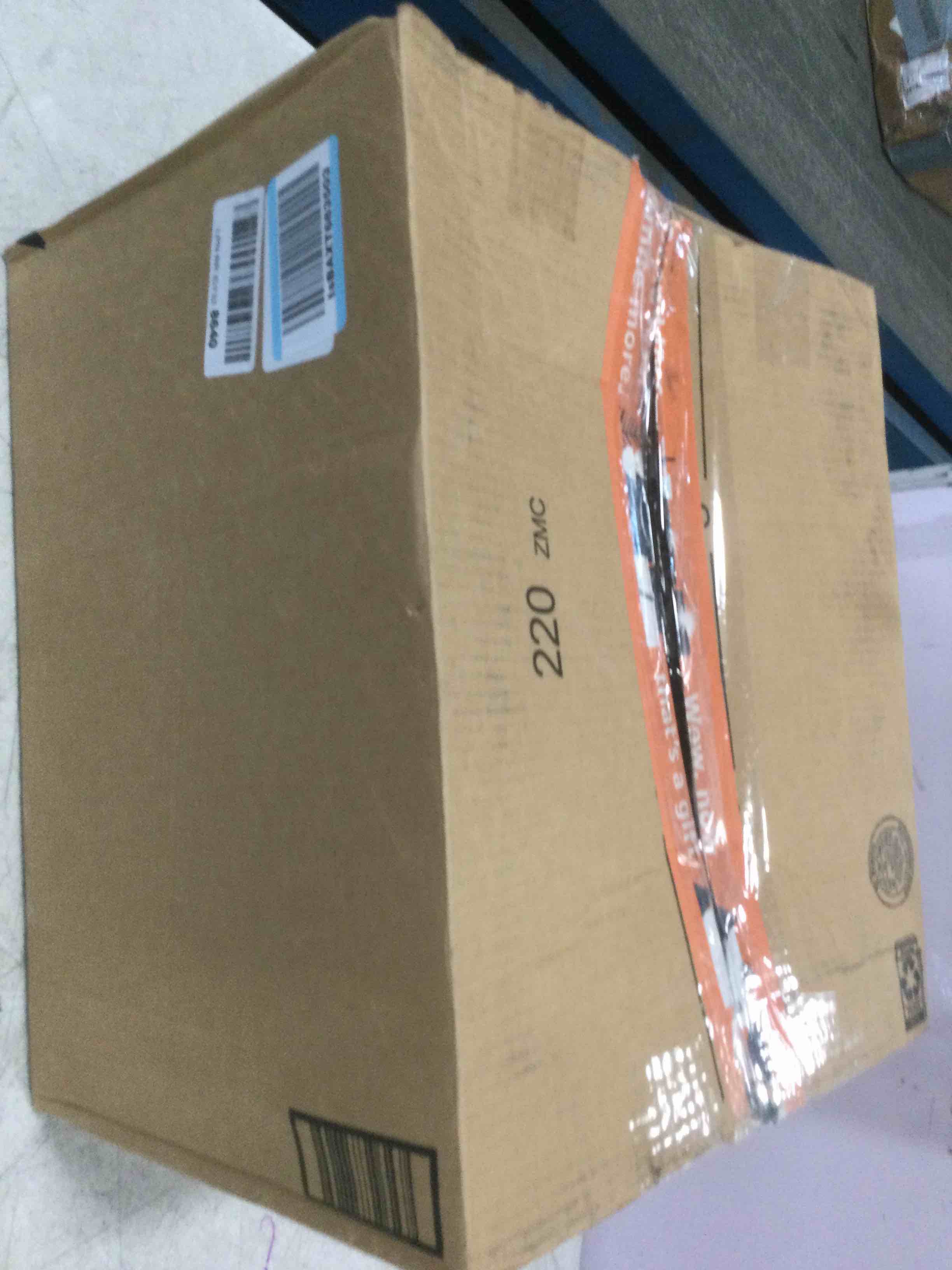 https://s3.amazonaws.com/lotting-images-prod/bidfta/RED6134127_1710249198860.jpeg