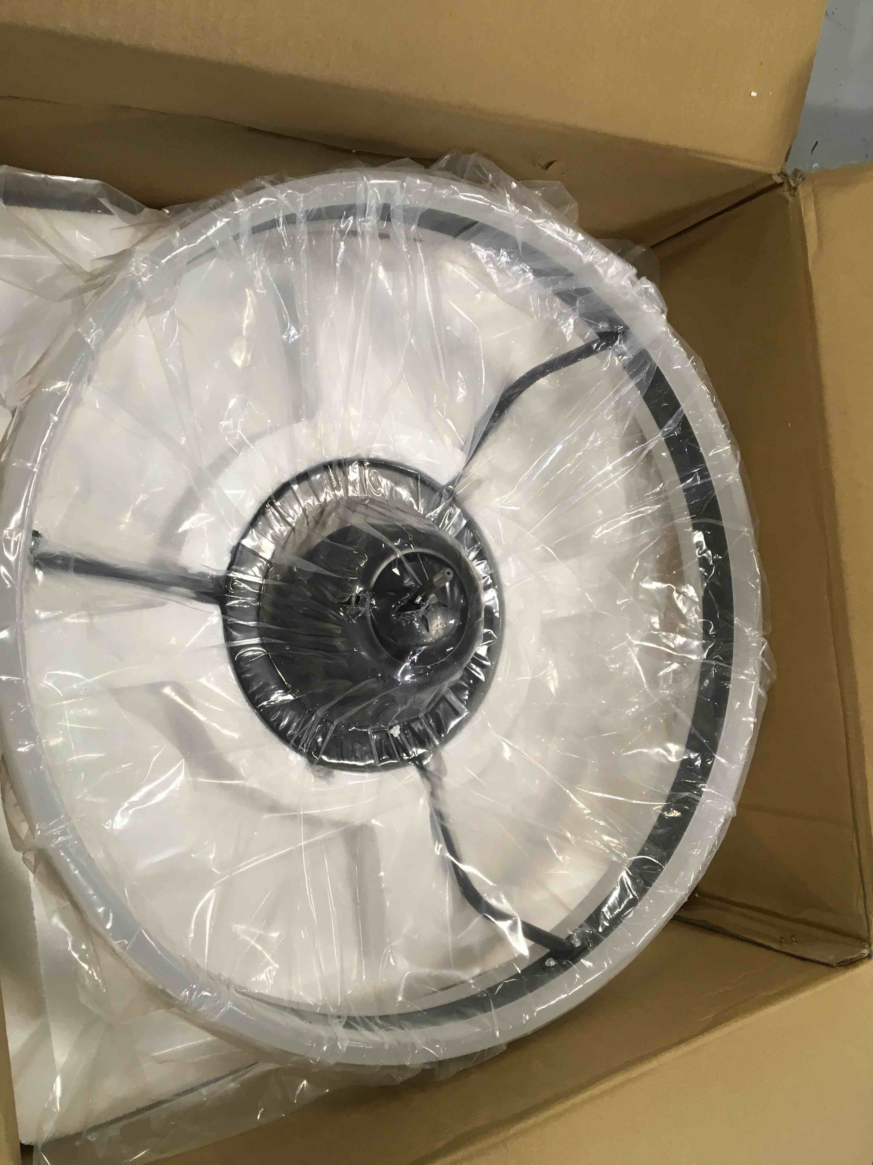 https://s3.amazonaws.com/lotting-images-prod/bidfta/RED6134511_1710358847653.jpeg