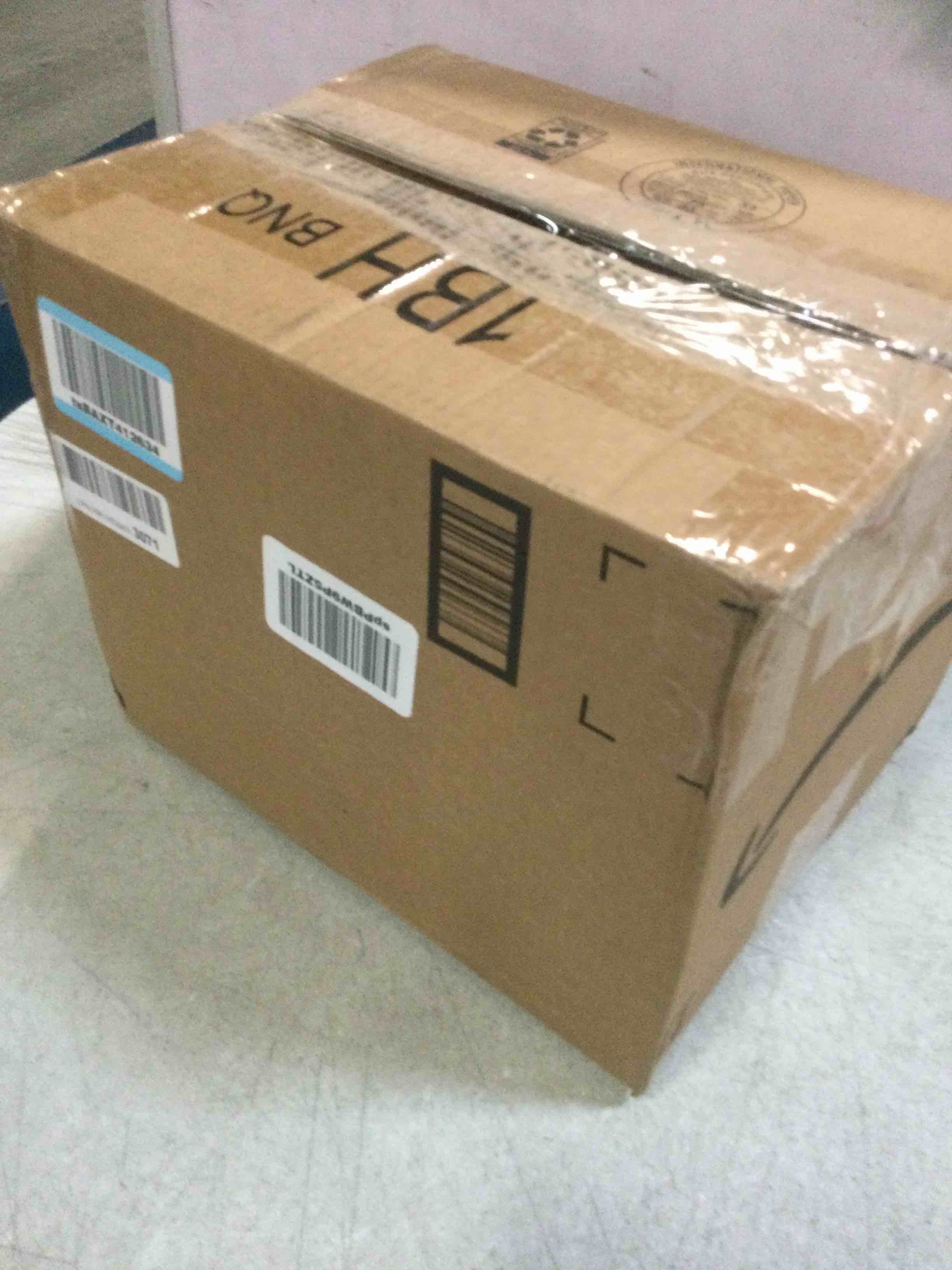 https://s3.amazonaws.com/lotting-images-prod/bidfta/RED6135089_1710766629124.jpeg